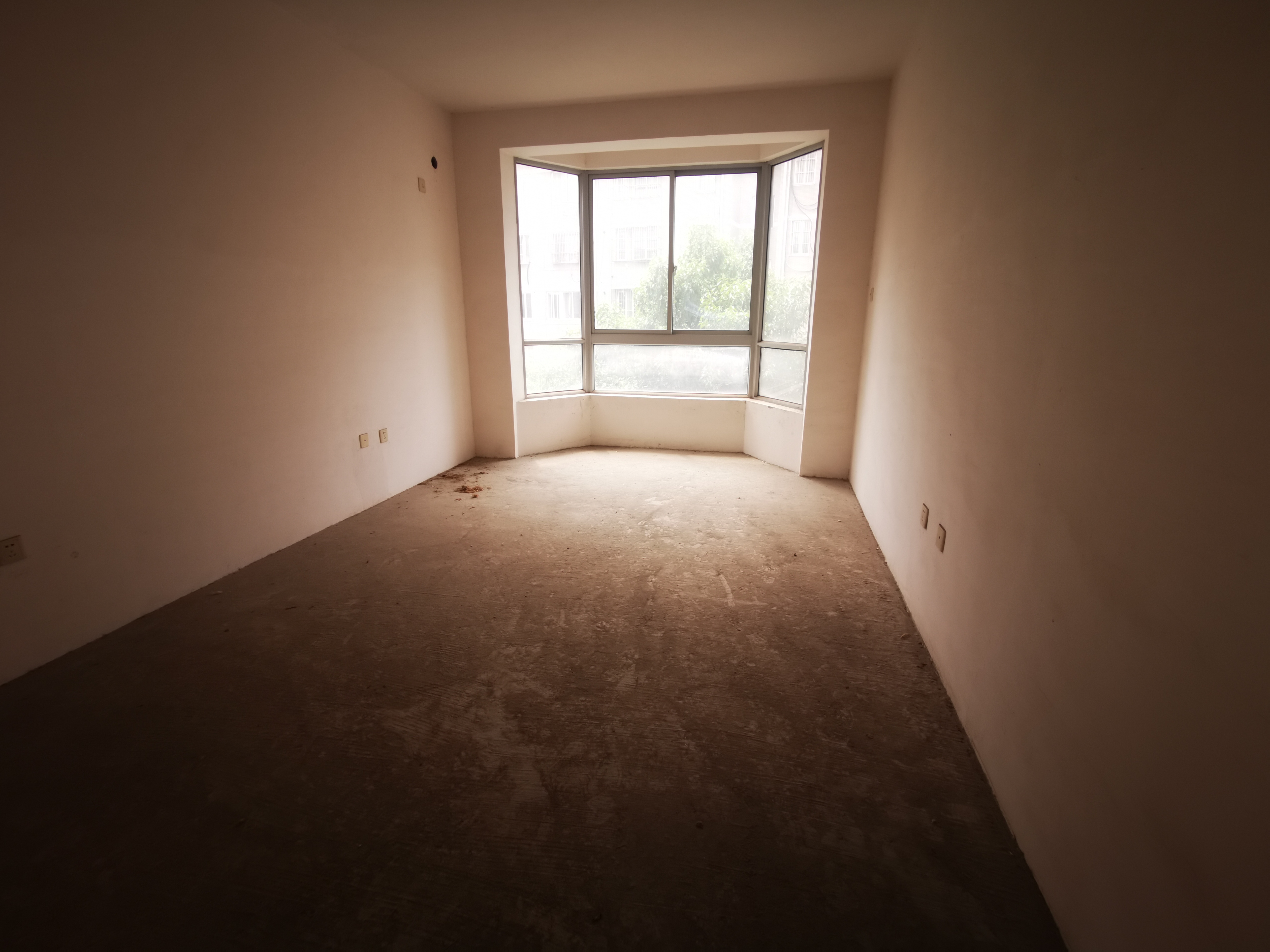 华德大唐花苑 5室2厅3卫 326.94m&sup2;