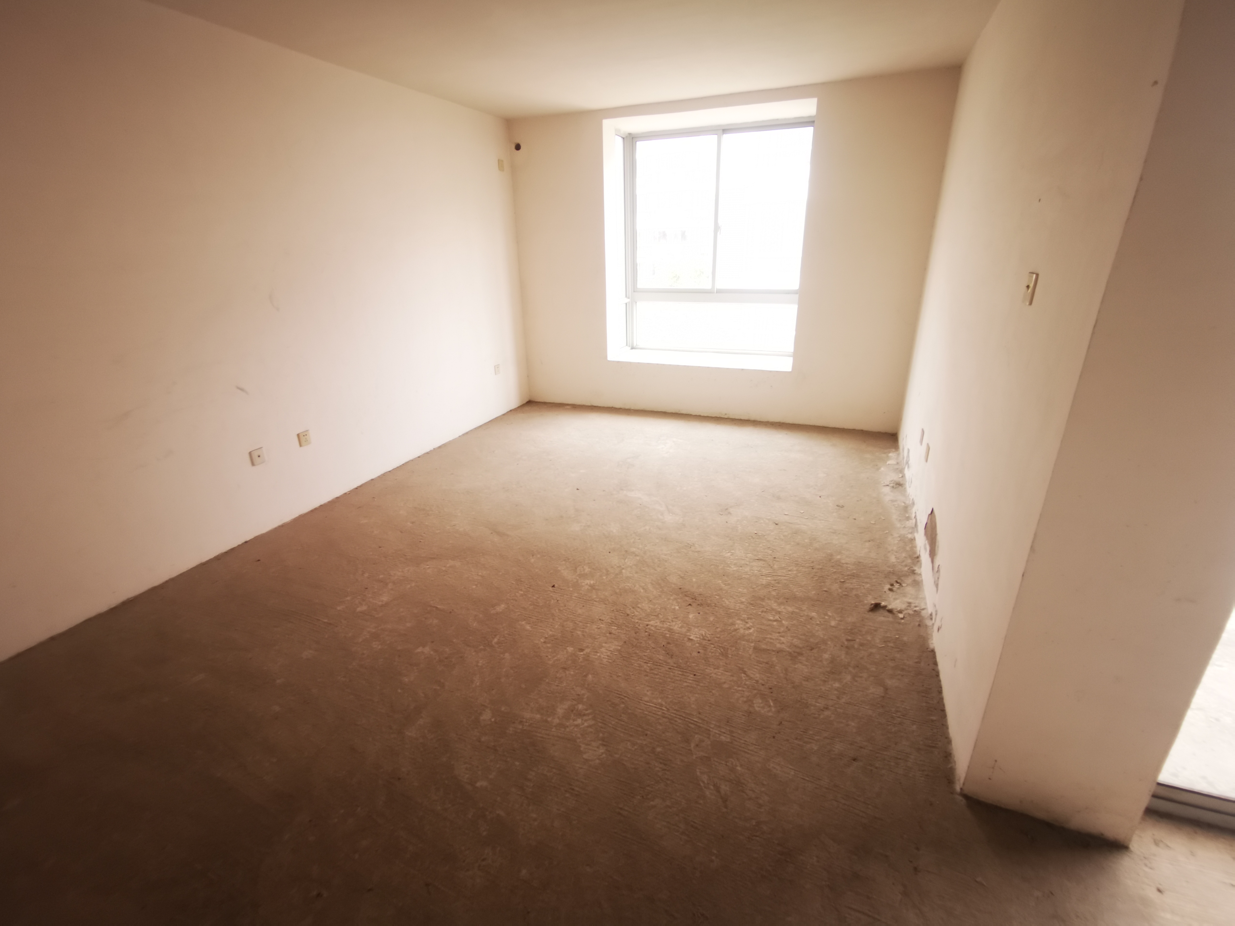 华德大唐花苑 5室2厅3卫 326.94m&sup2;