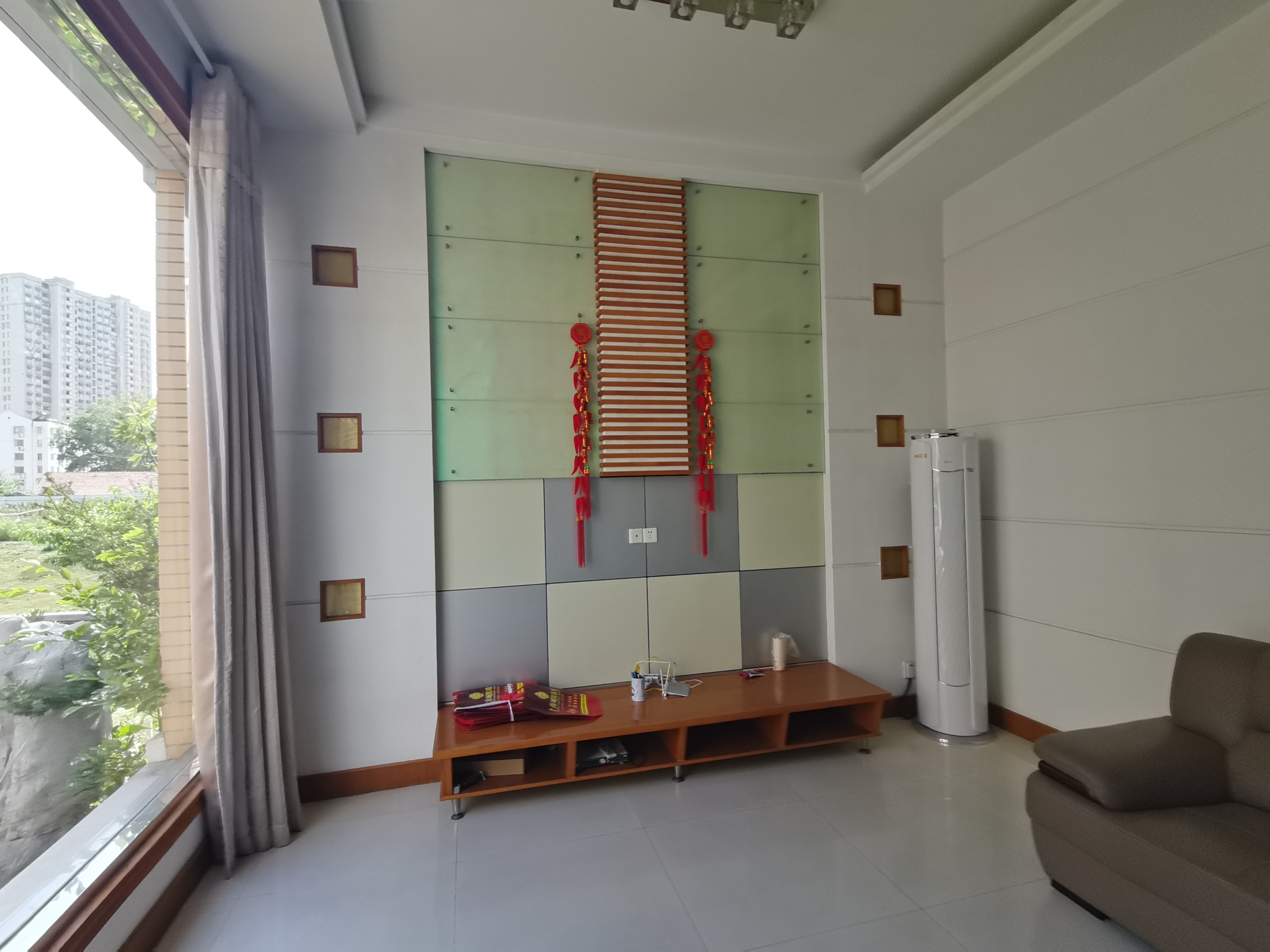 秀水华庭西区 4室2厅3卫 220m&sup2;