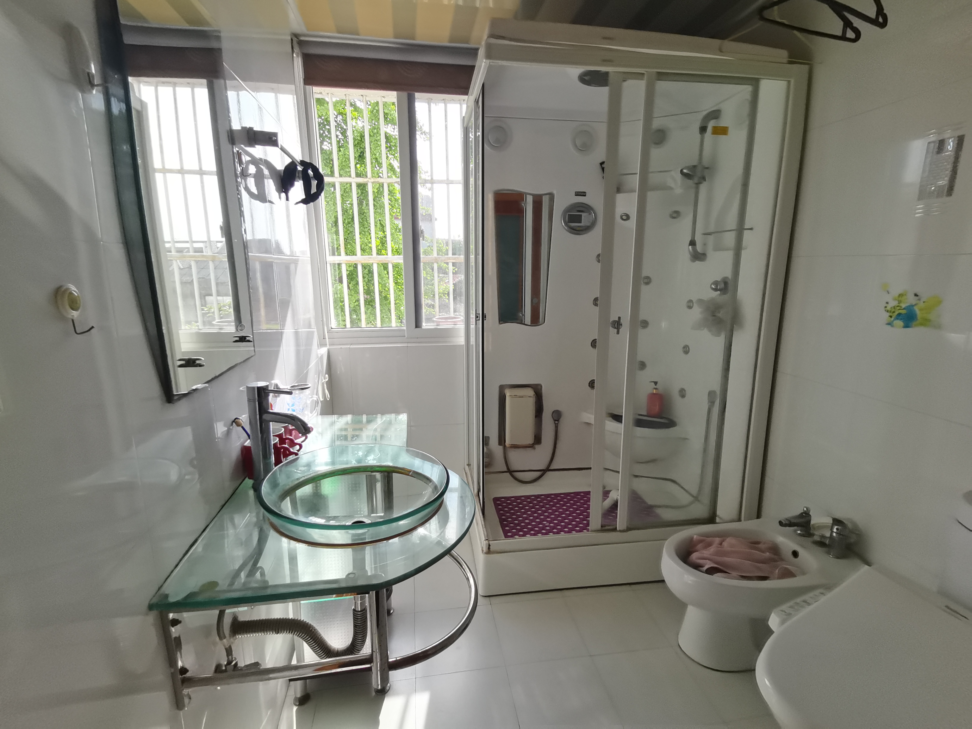 秀水华庭西区 4室2厅3卫 220m&sup2;