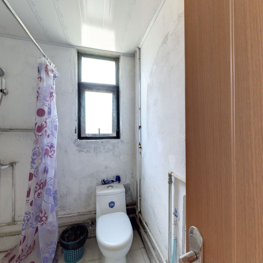 中港城 2室2厅1卫 87.7m&sup2;