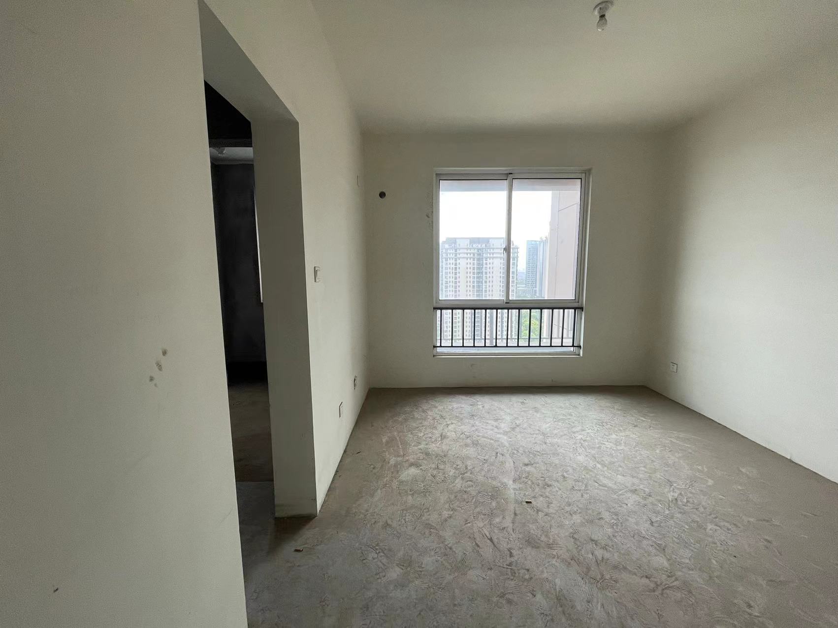 御景華庭 4室2厅2卫 252m&sup2;