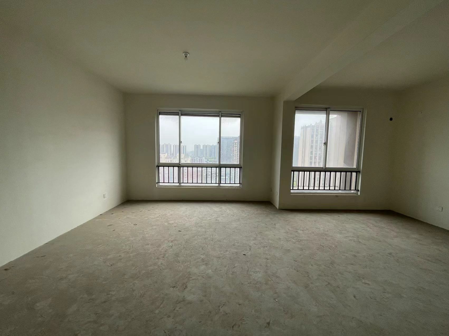 御景華庭 4室2厅2卫 252m&sup2;