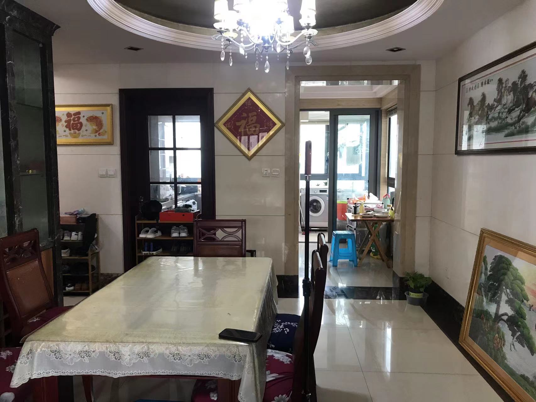 景华城 3室2厅2卫 149.00m&sup2;