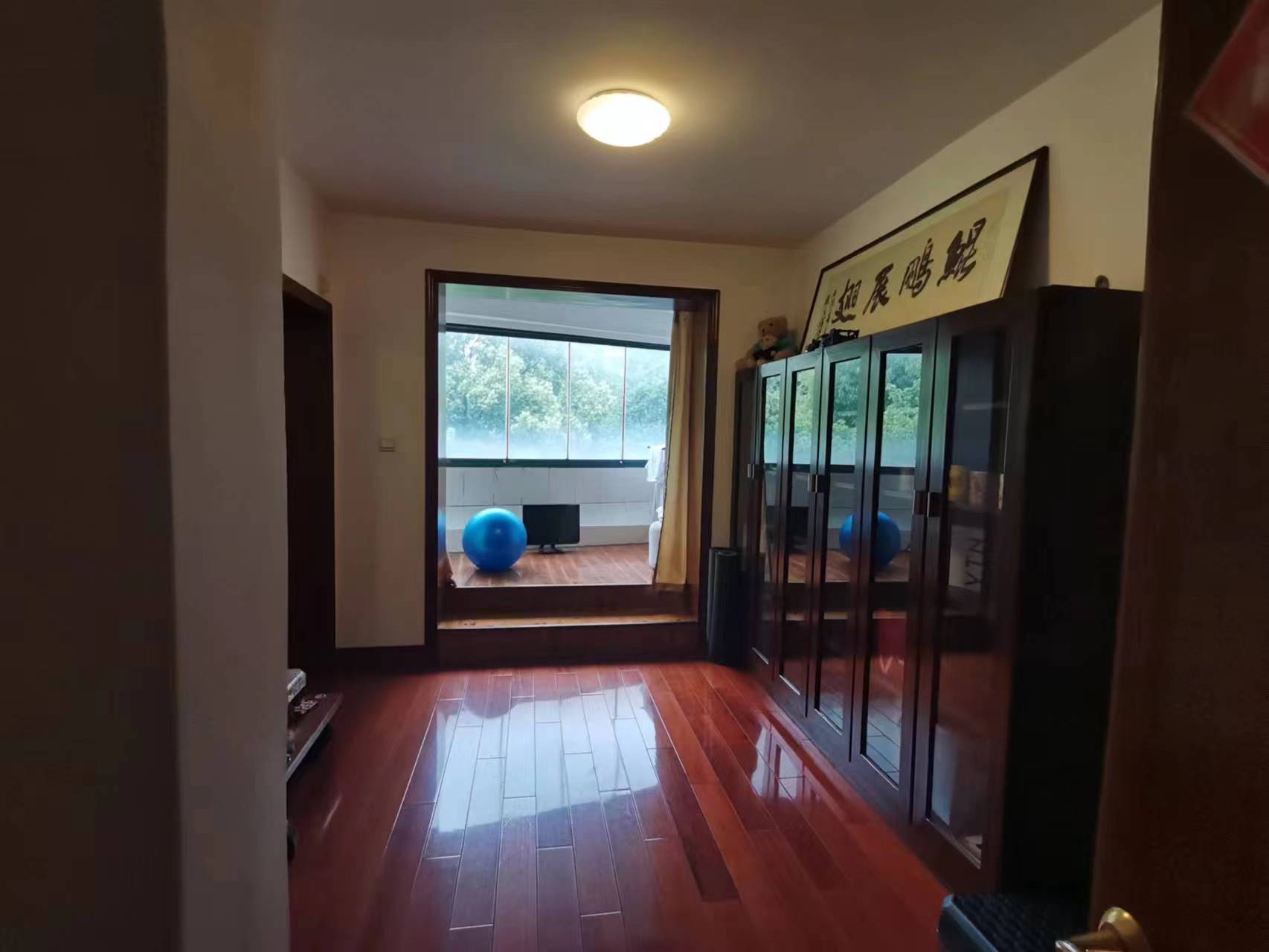 凤凰莱茵苑 4室2厅2卫 160.36m&sup2;