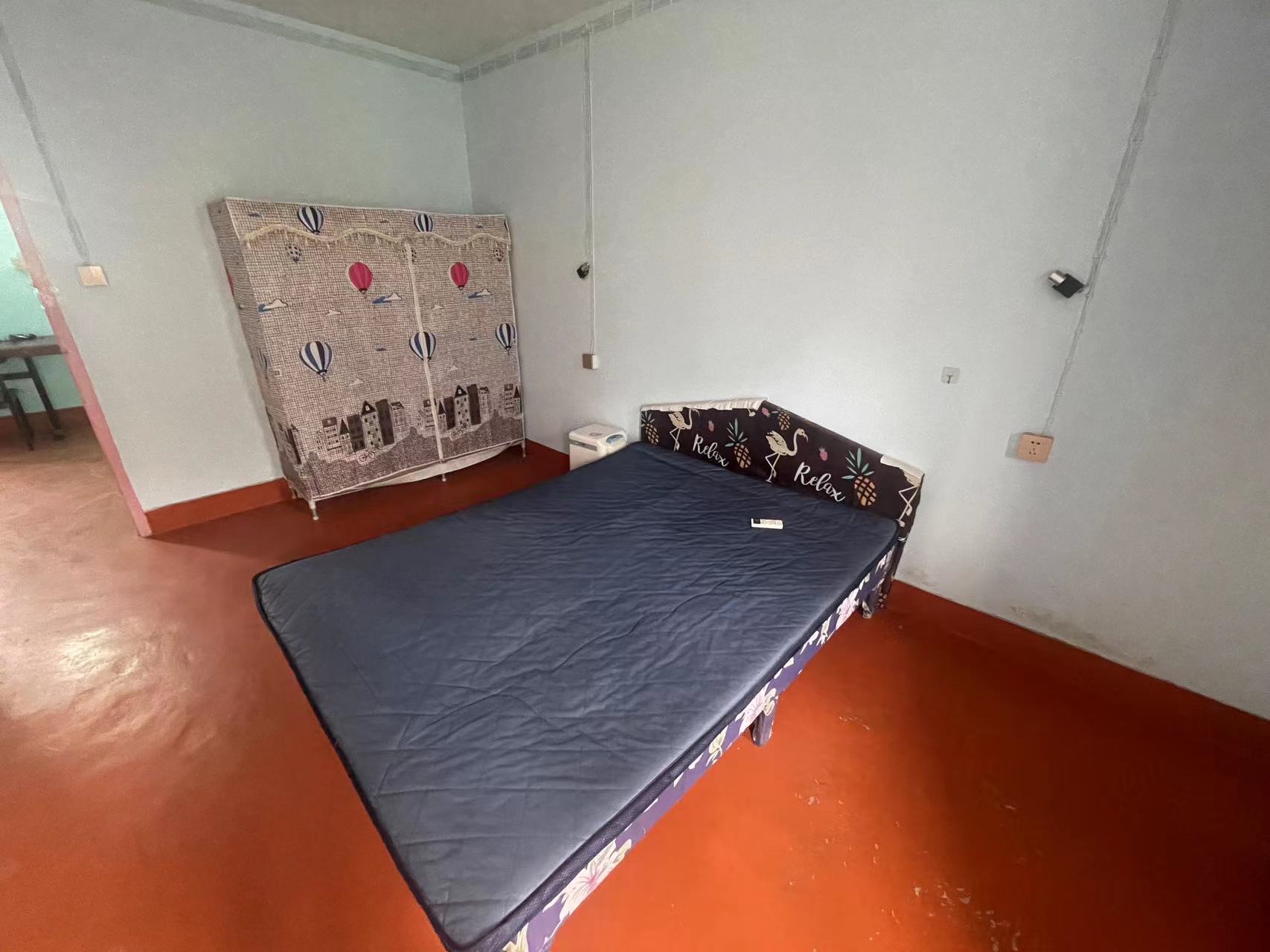 易家桥新村 2室1厅1卫 65m&sup2;