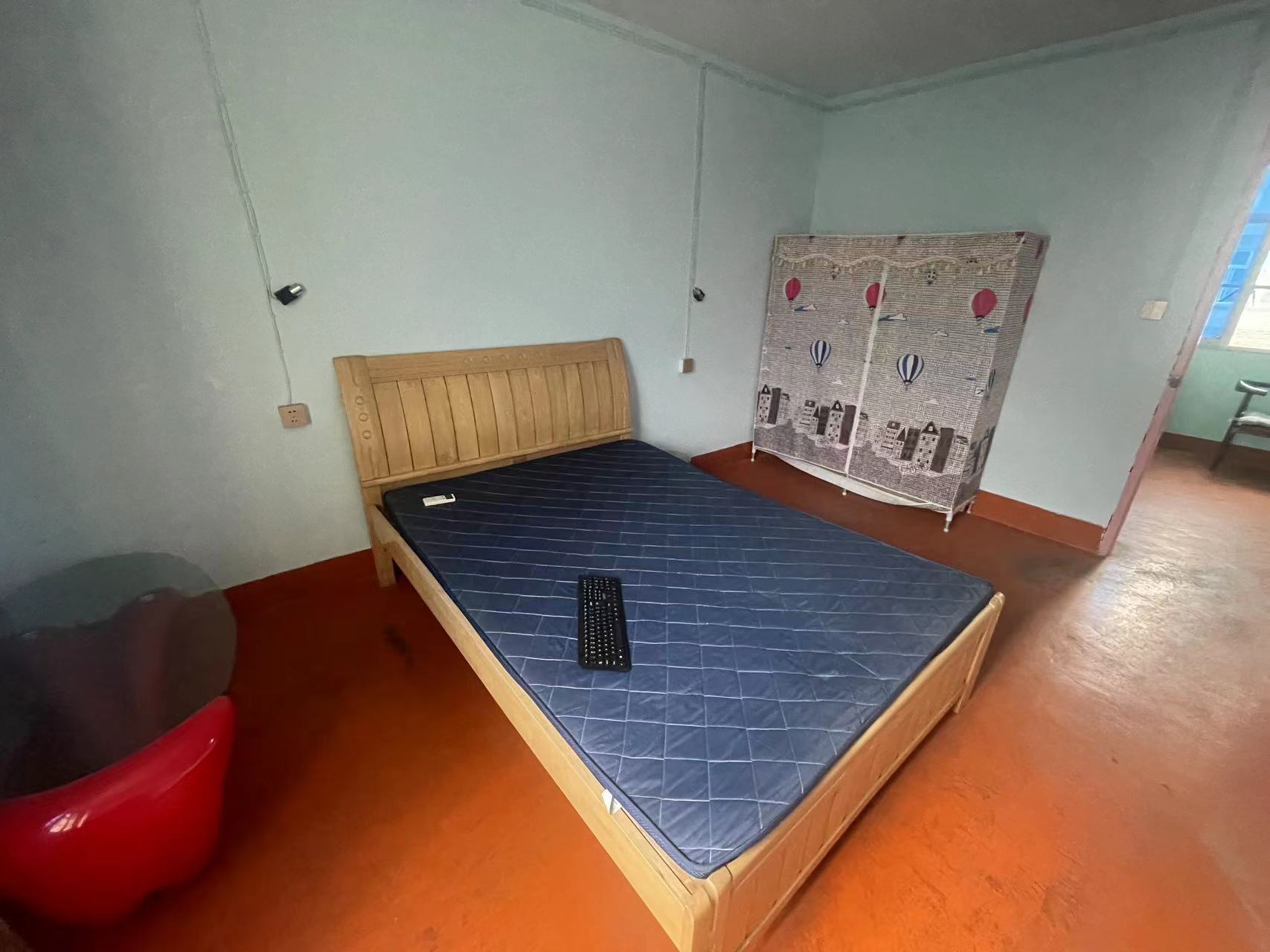 易家桥新村 2室1厅1卫 65m&sup2;