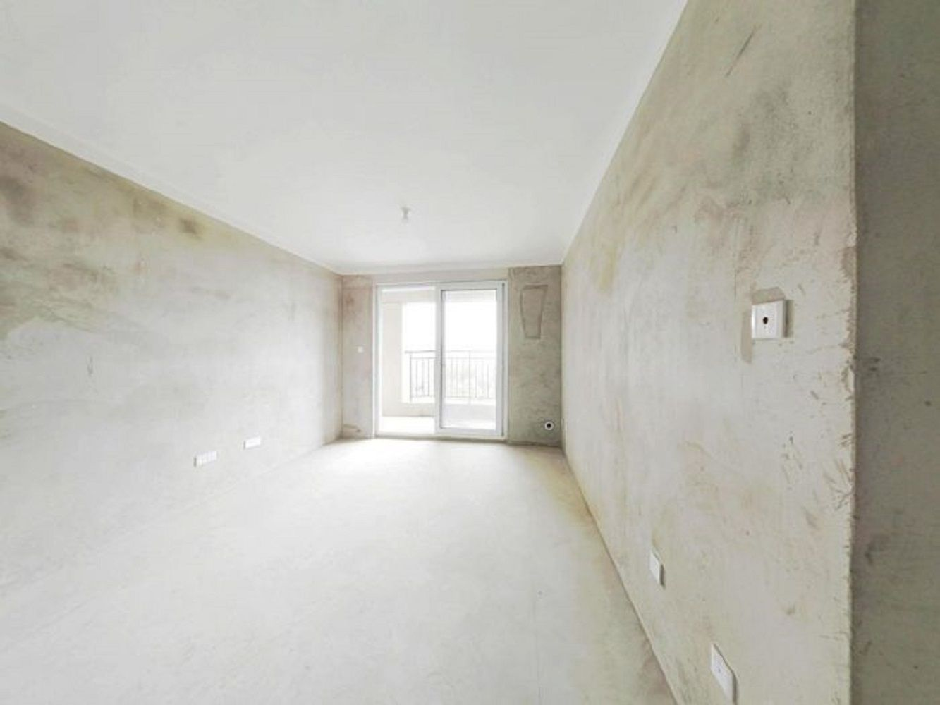丽景湾 3室2厅2卫 96m²