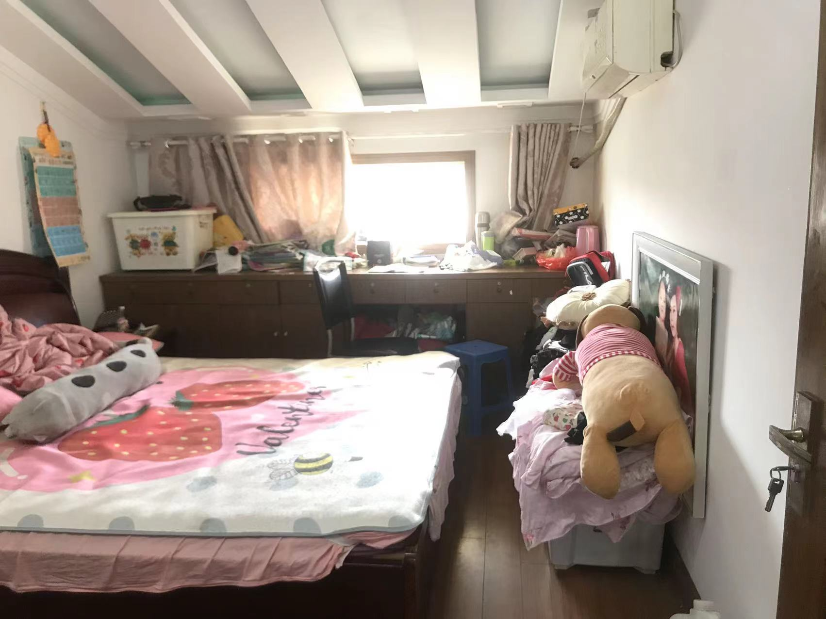 世纪园 4室2厅2卫 127.67m&sup2;