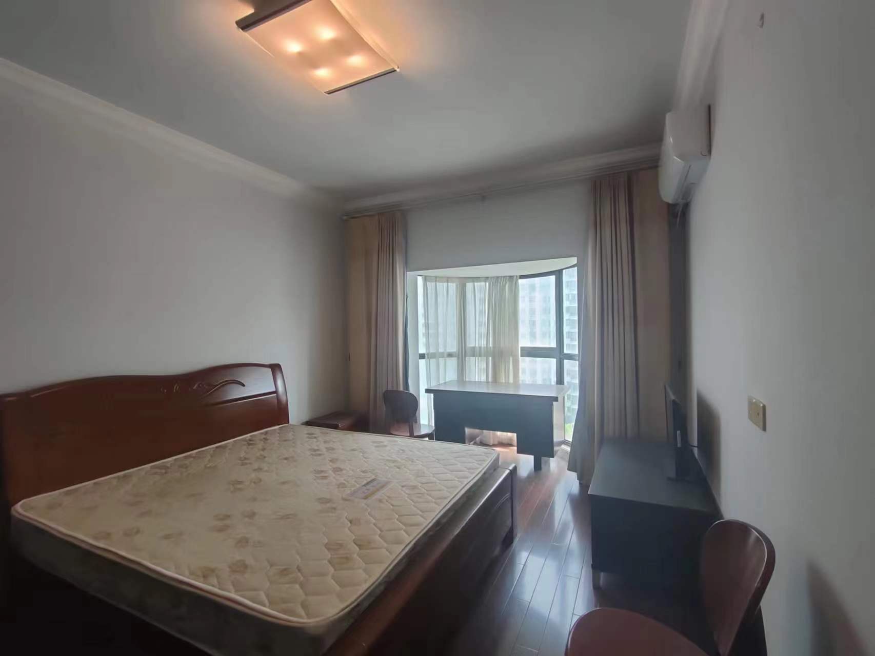 中南世纪城北区 2室2厅1卫 120m&sup2;