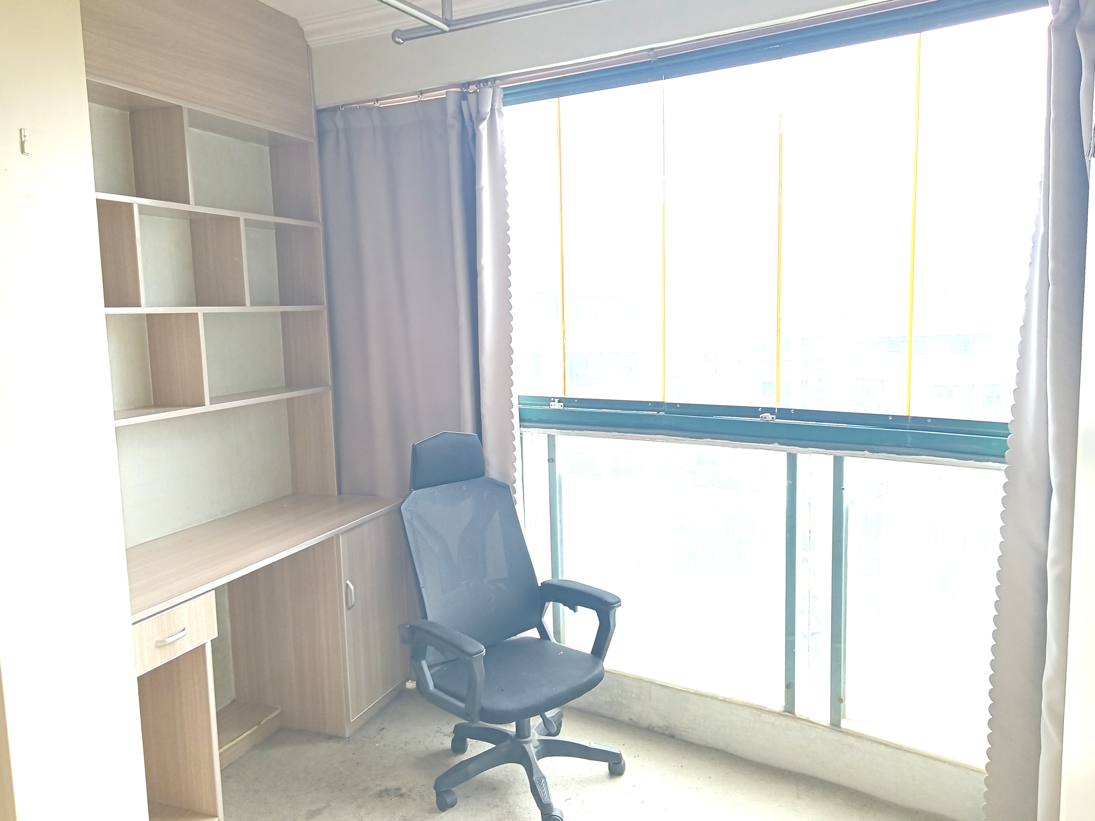 凤凰莱茵苑 1室1厅1卫 45m&sup2;
