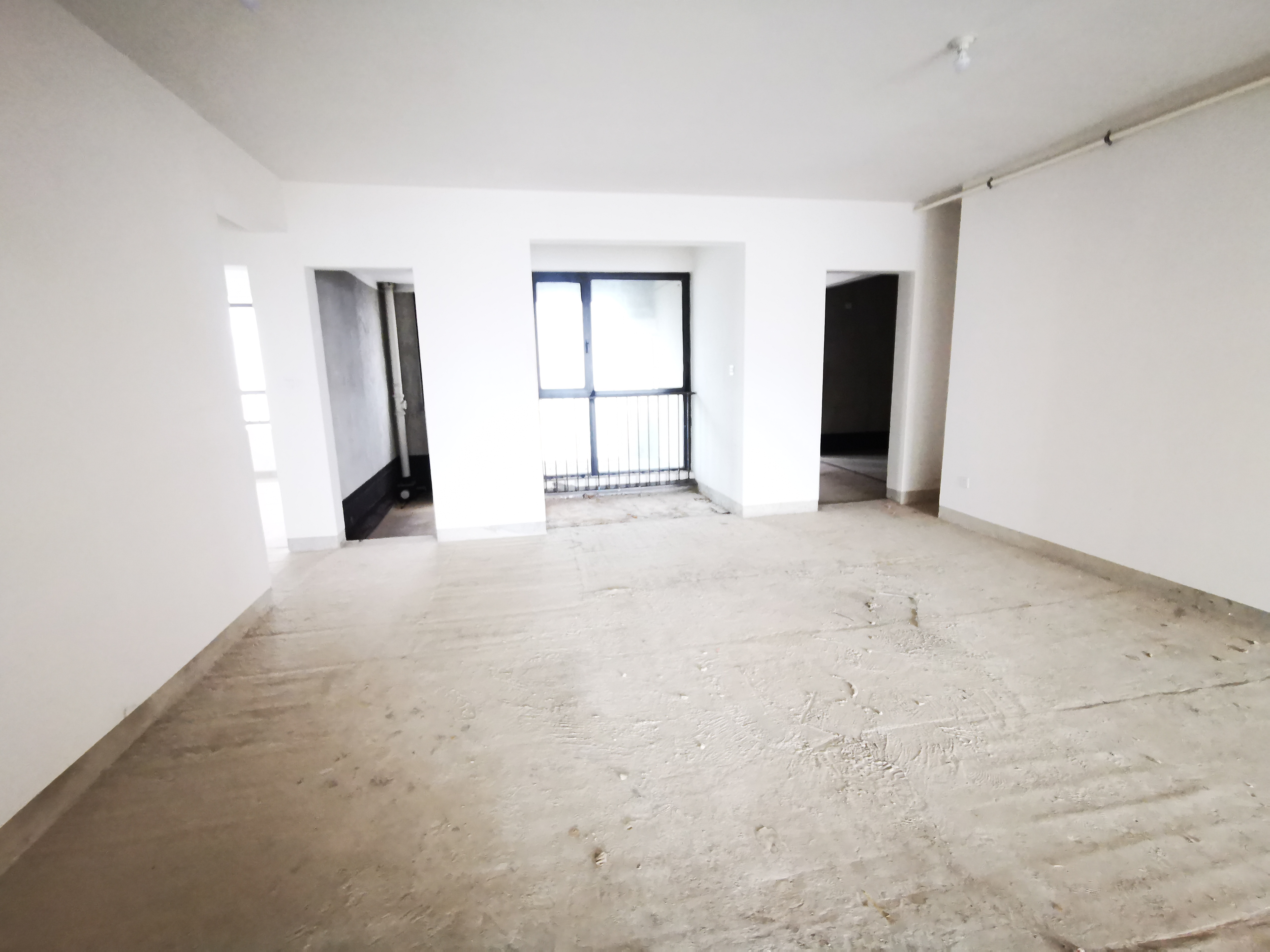 南山湖一号 4室2厅2卫 257.00m²