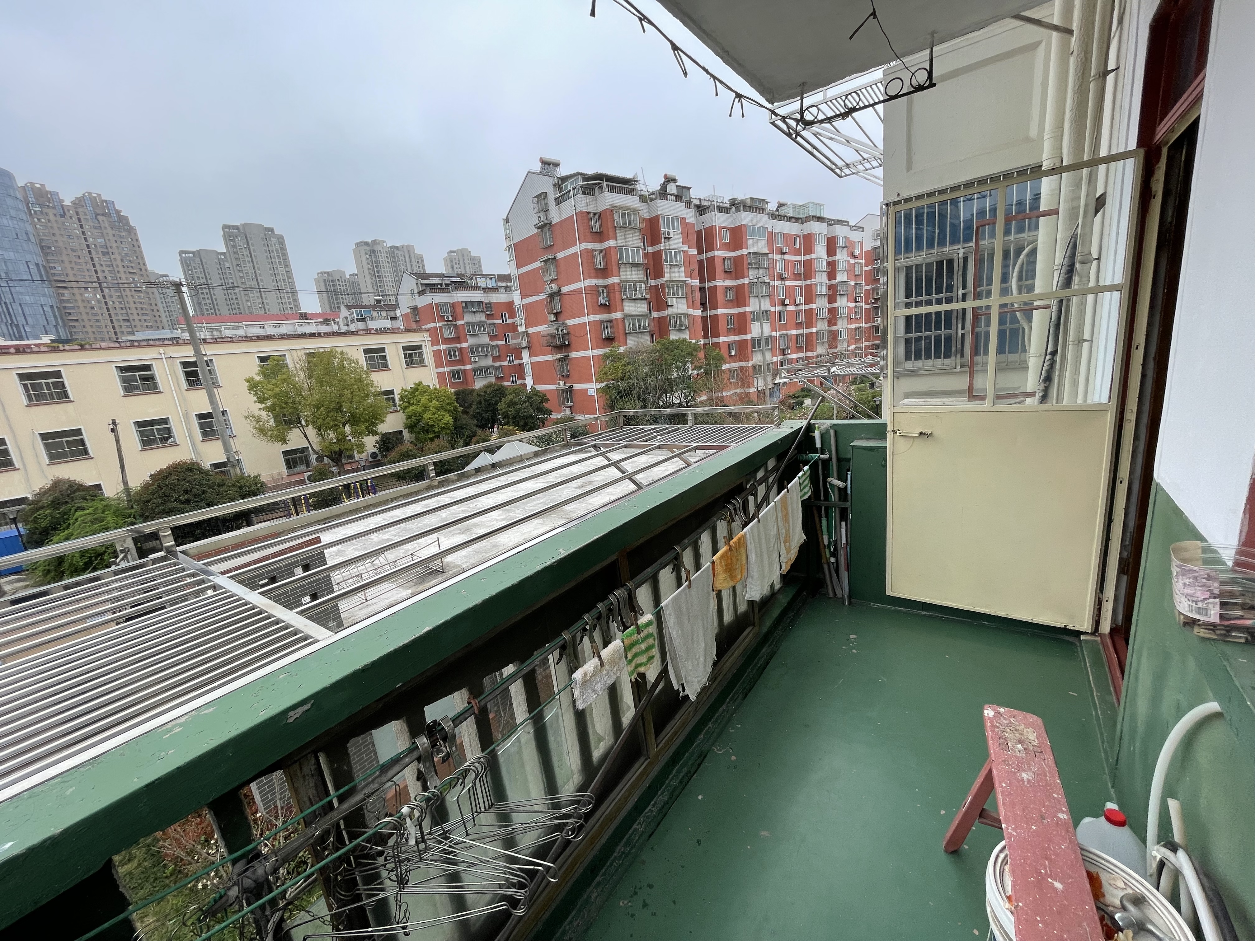 易家桥新村 2室1厅1卫 56m&sup2;