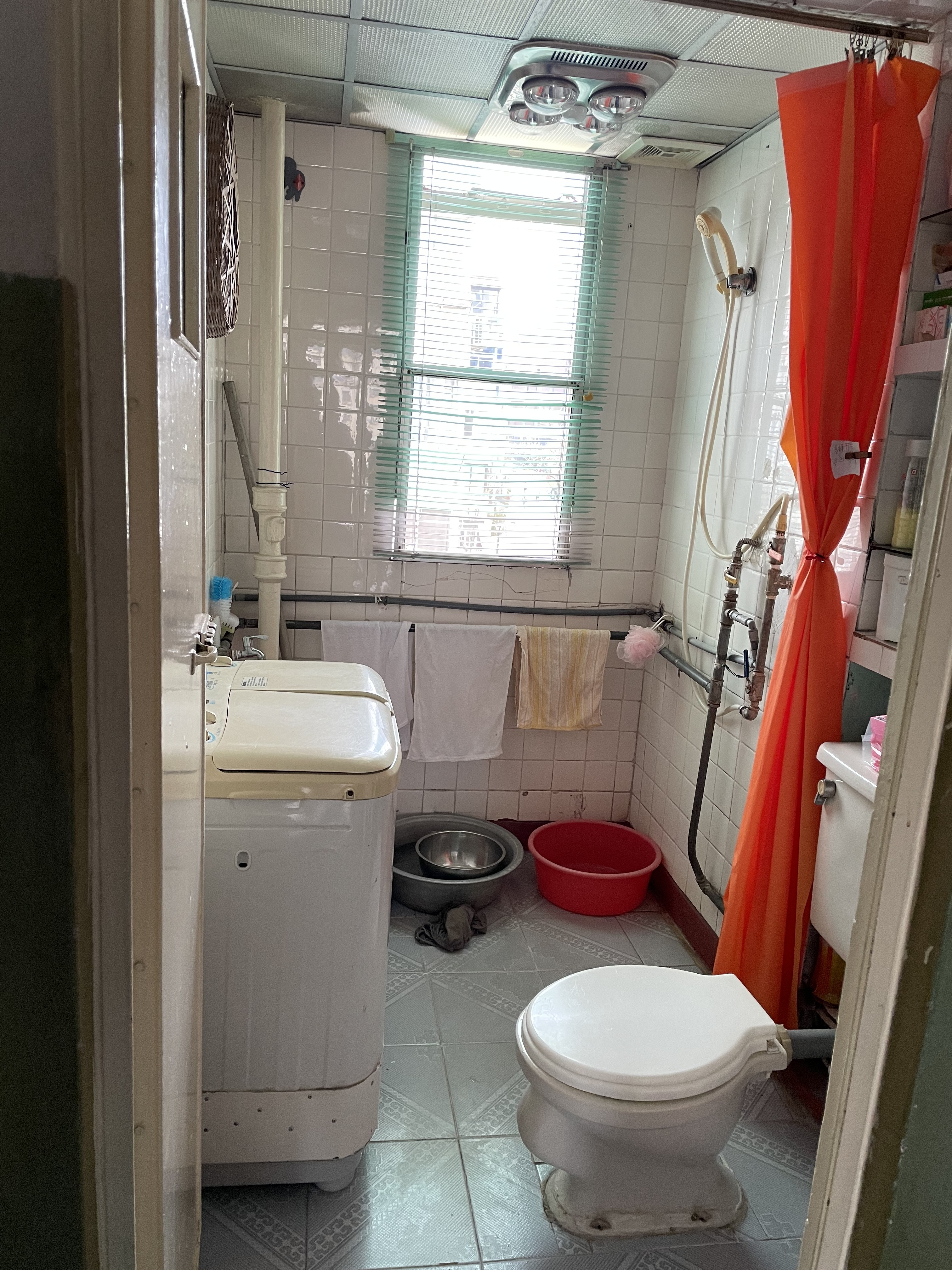 易家桥新村 2室1厅1卫 56m&sup2;