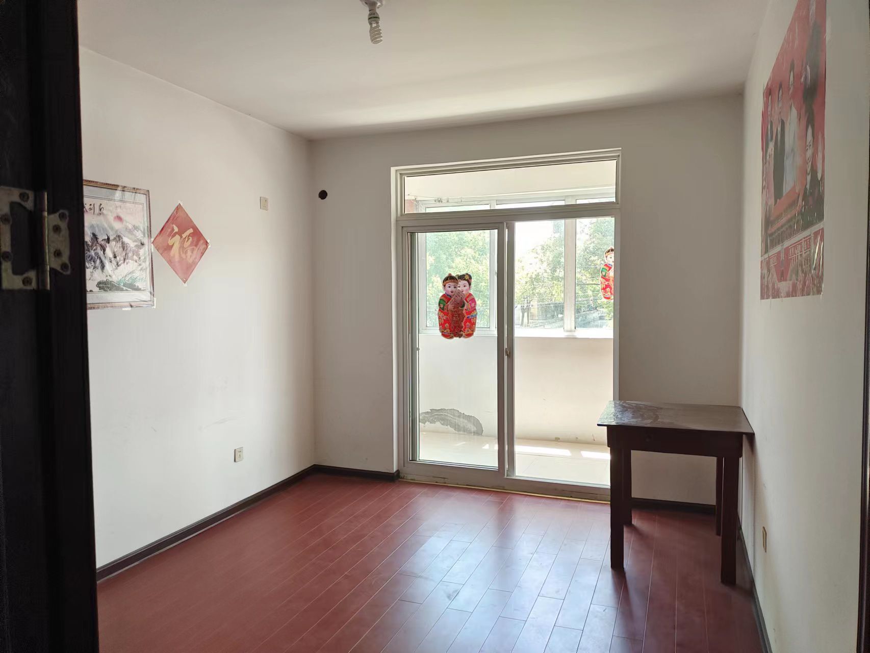 翰林俯邸 3室2厅1卫 102m²