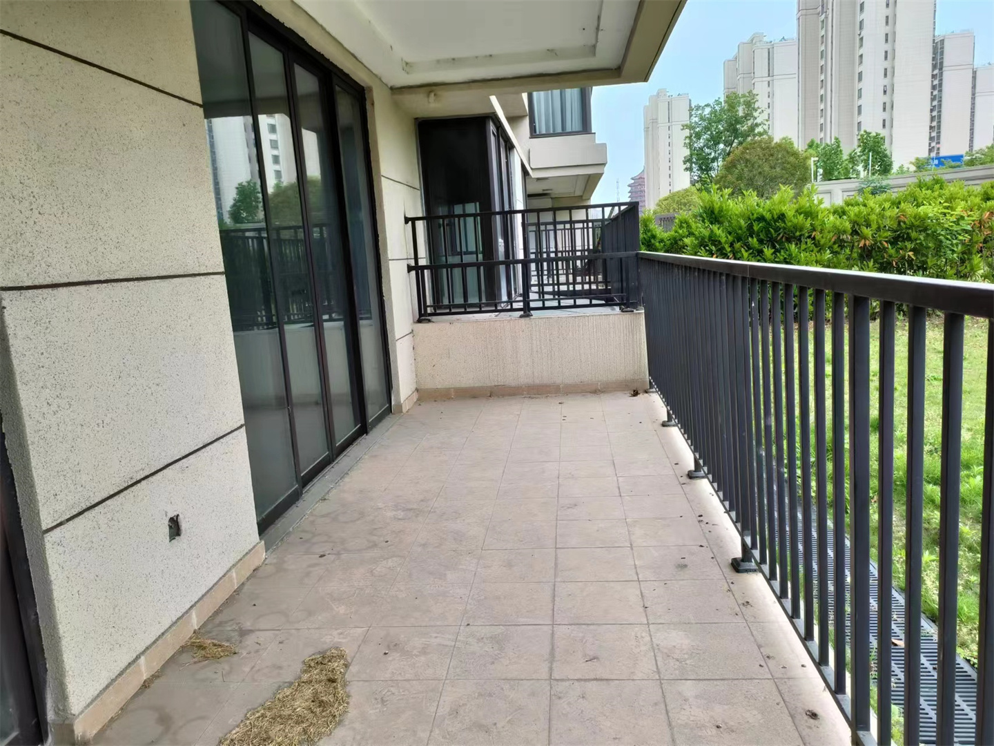红星天铂 3室2厅2卫 262m&sup2;