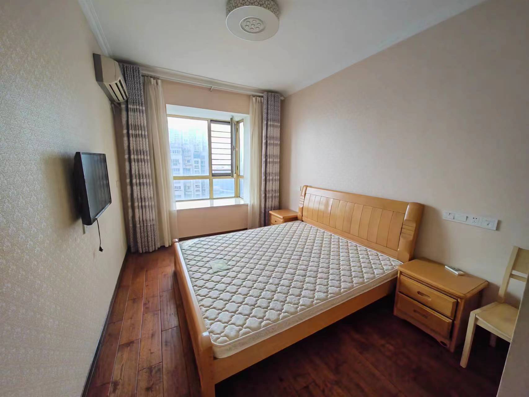 尚海湾 3室2厅2卫 136.00m&sup2;