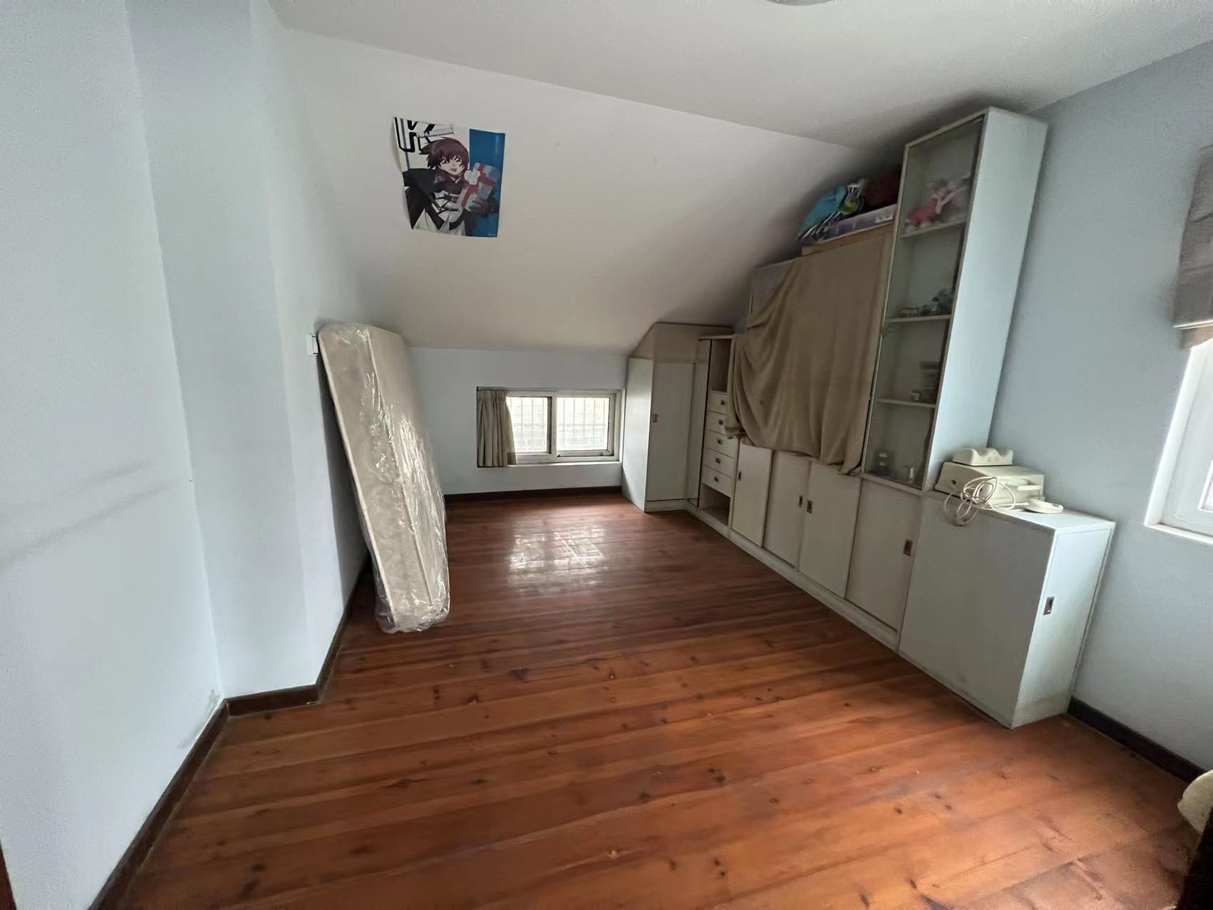 城南小苑 4室2厅1卫 200.00m&sup2;