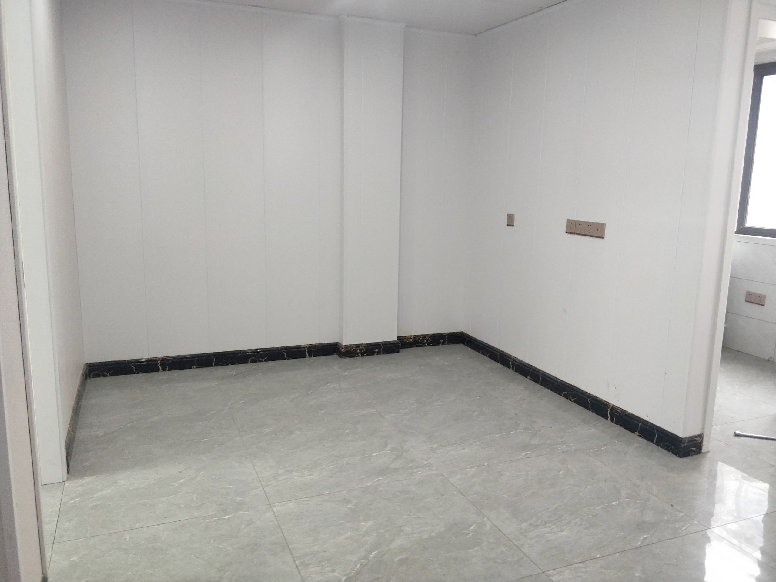 中南熙悦(南通经济技术开发区) 4室2厅2卫 131m&sup2;