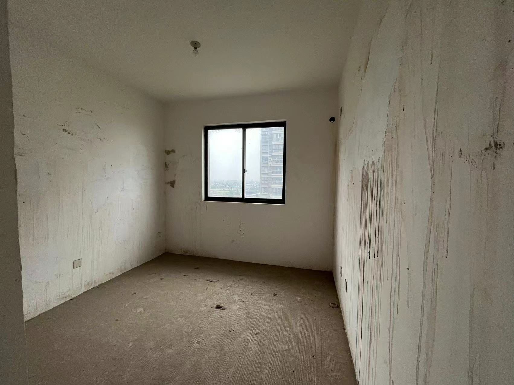 翰铂府北区 4室2厅2卫 120m&sup2;