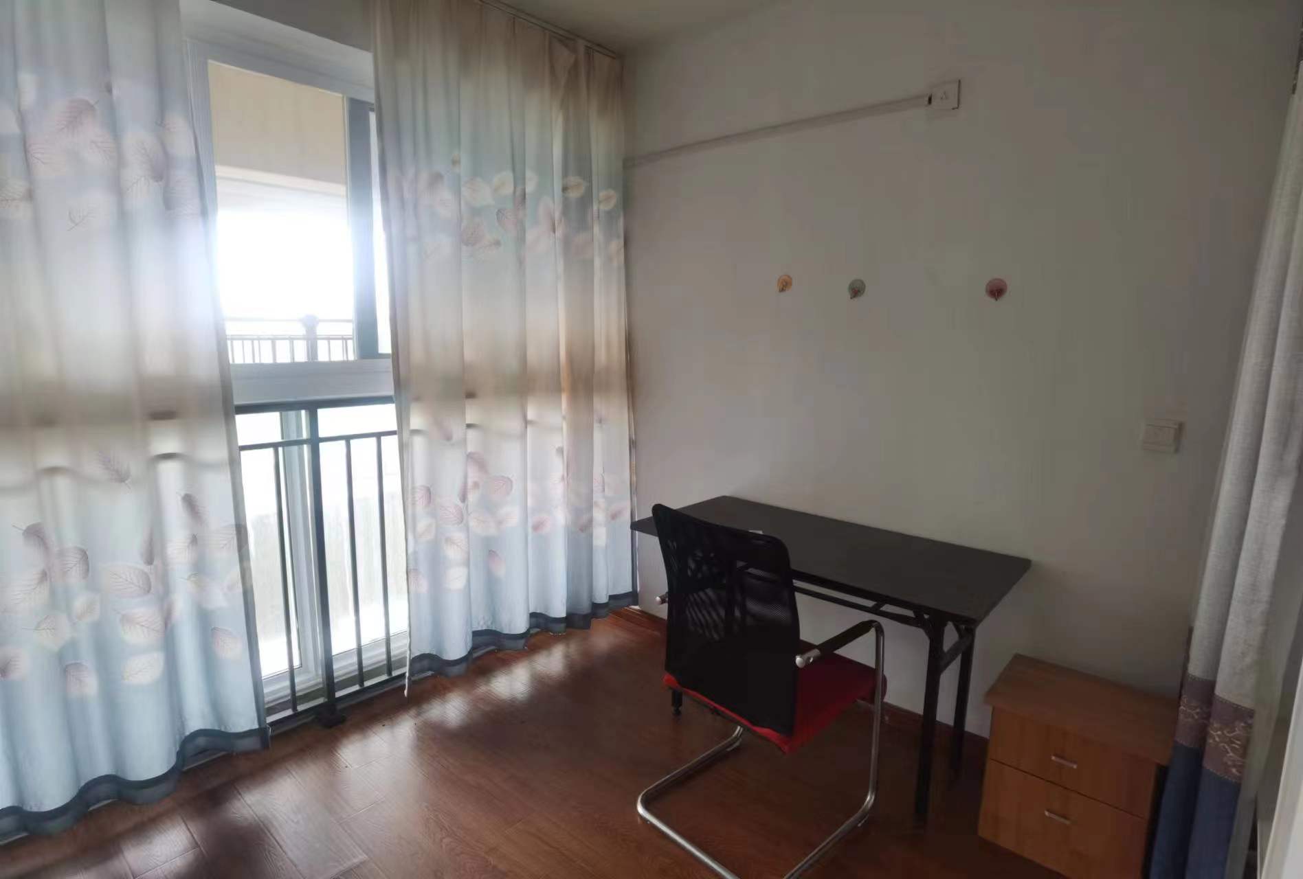 景瑞御府 3室2厅1卫 93m&sup2;