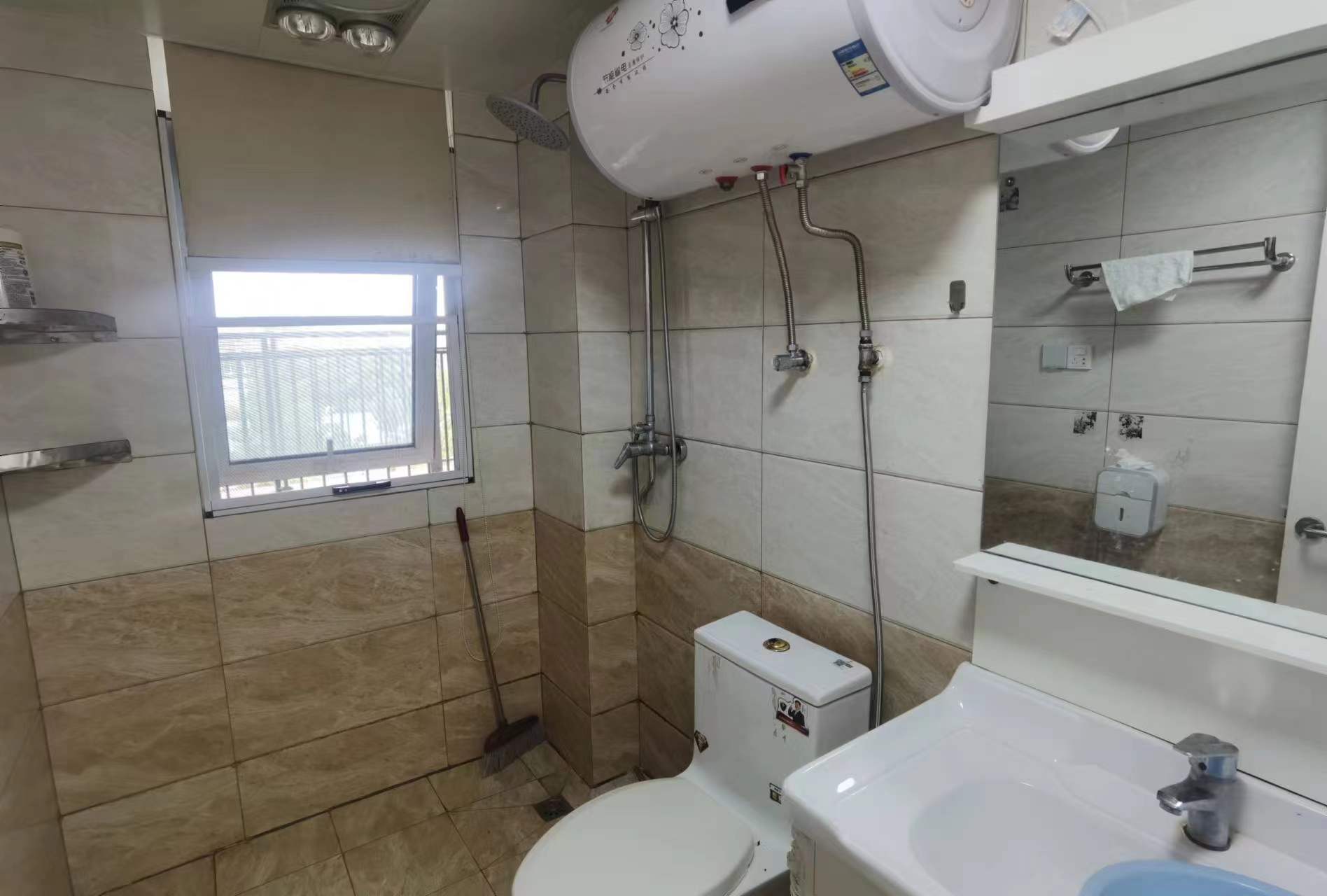 景瑞御府 3室2厅1卫 93m&sup2;