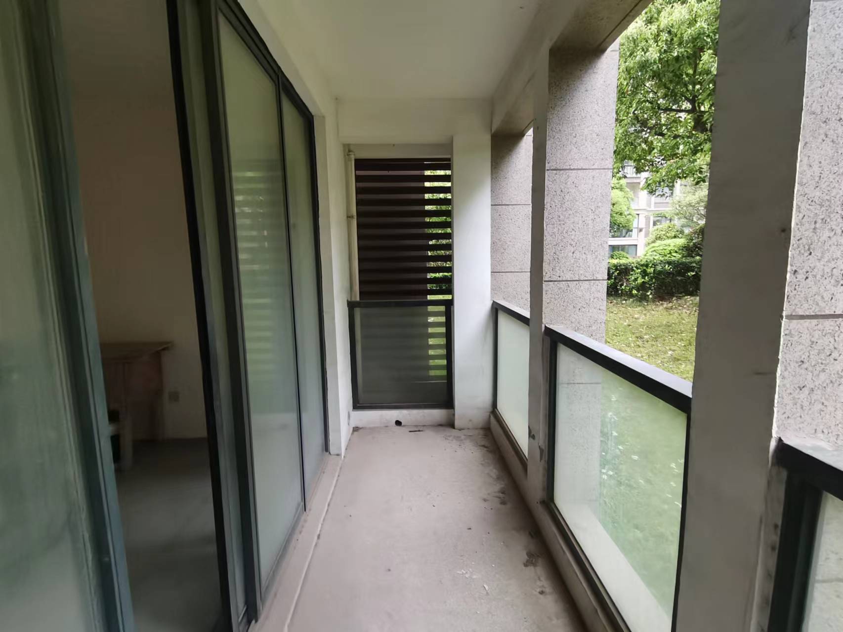 万和·润园 5室2厅2卫 235m²