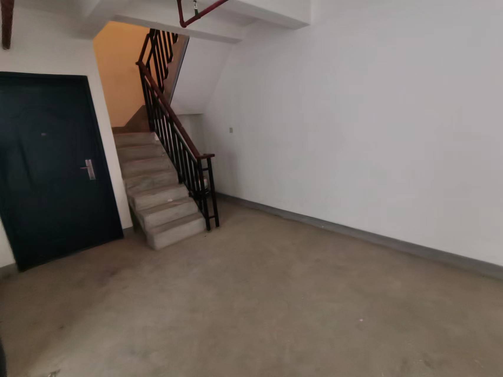 万和·润园 5室2厅2卫 235m²