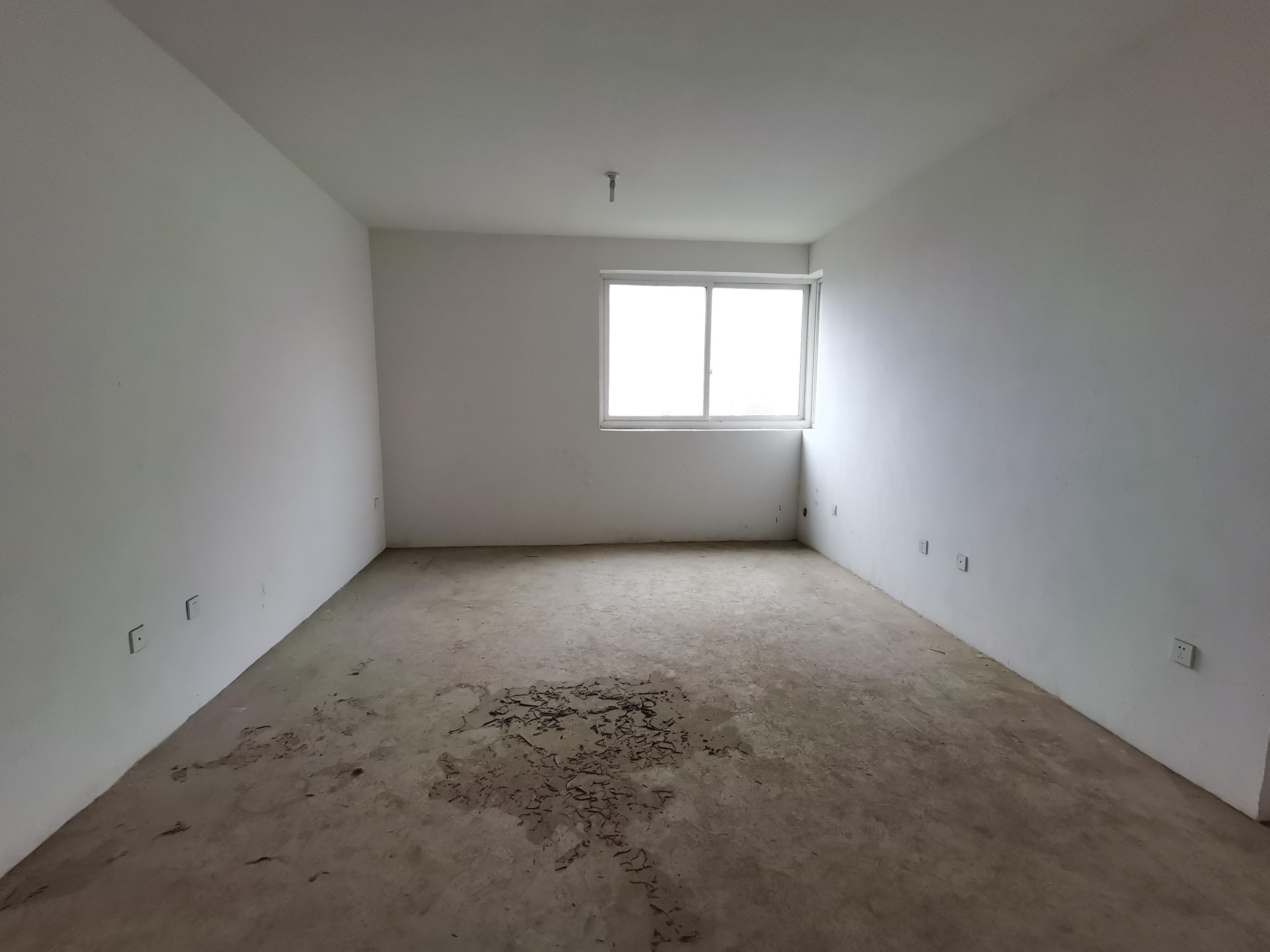 天熹苑 3室2厅1卫 108m&sup2;