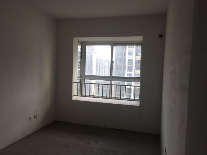 尚海城 4室2厅2卫 150m&sup2;