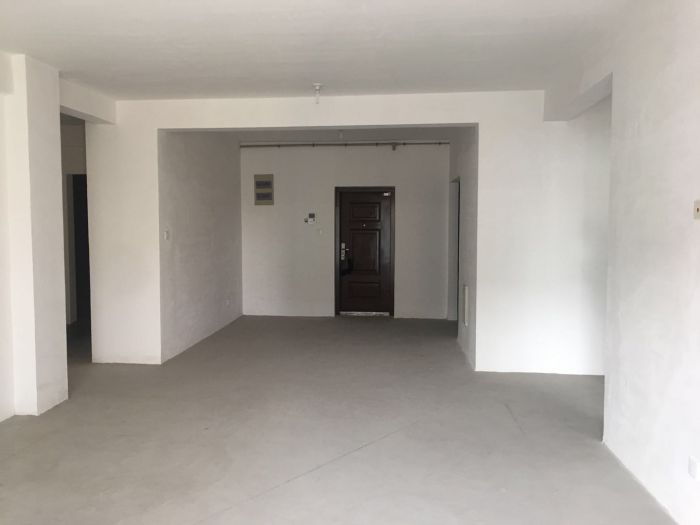 尚海城 4室2厅2卫 150m&sup2;