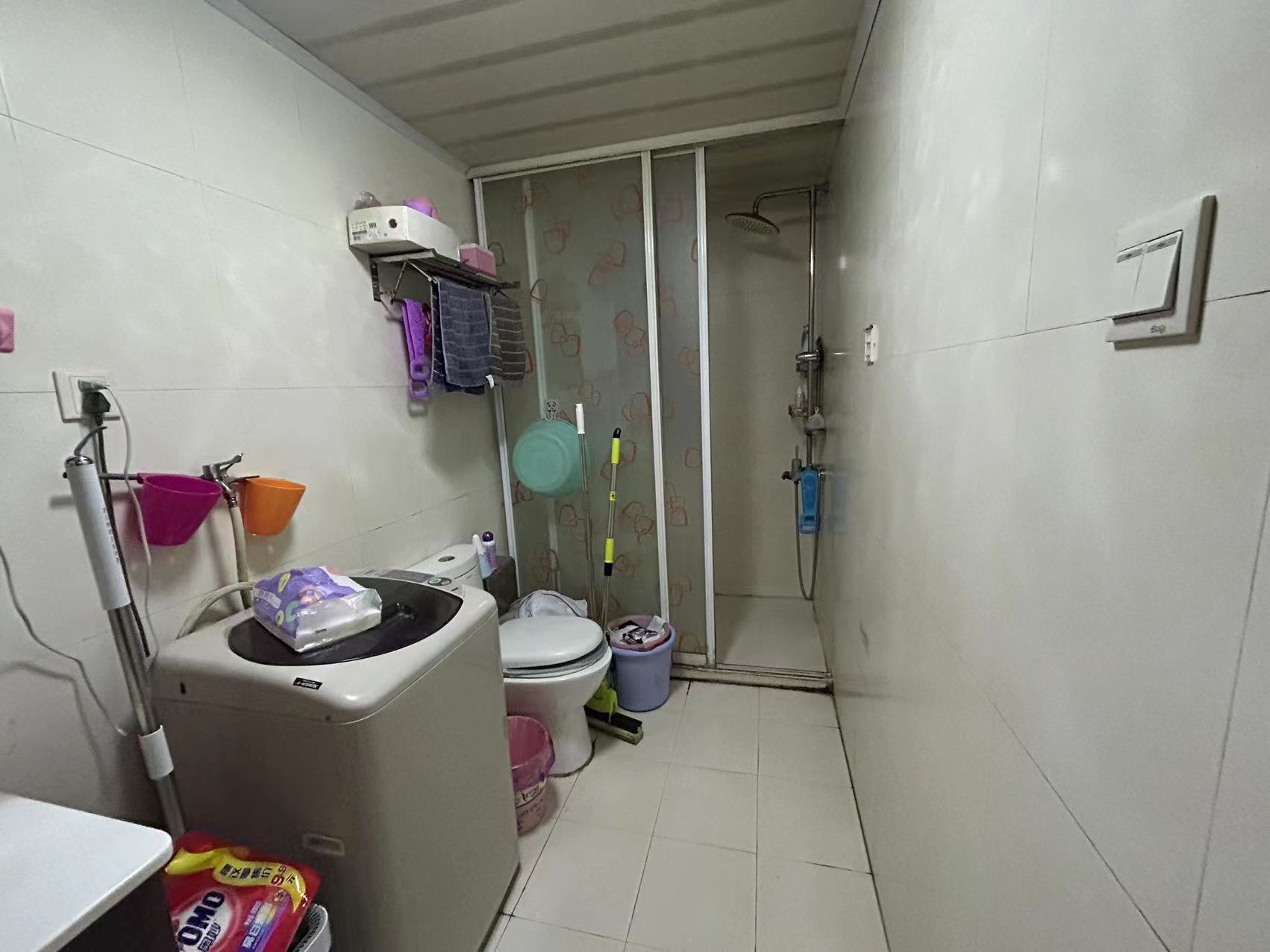 任港路2号 2室1厅1卫 79.94m&sup2;