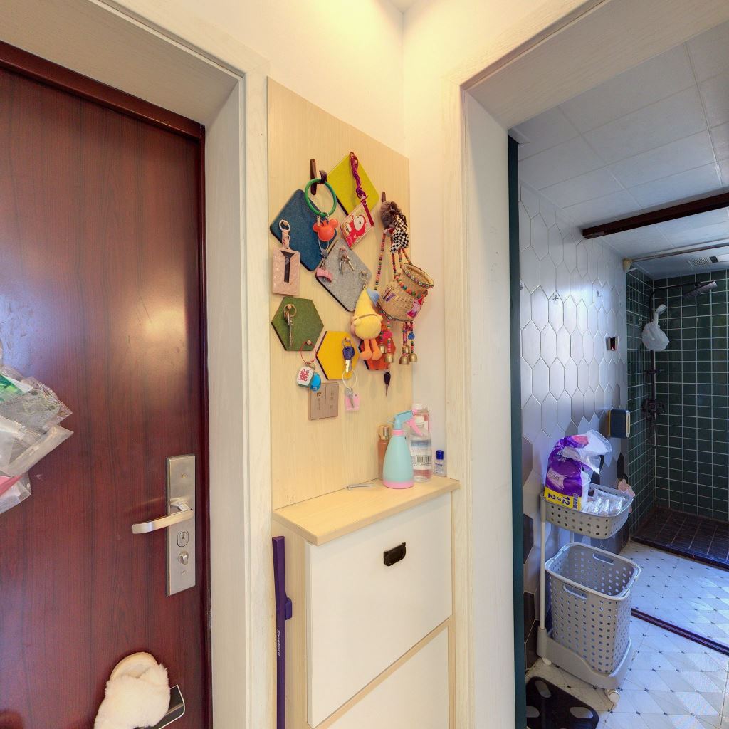 紫东南苑南区 1室1厅1卫 61.87m&sup2;