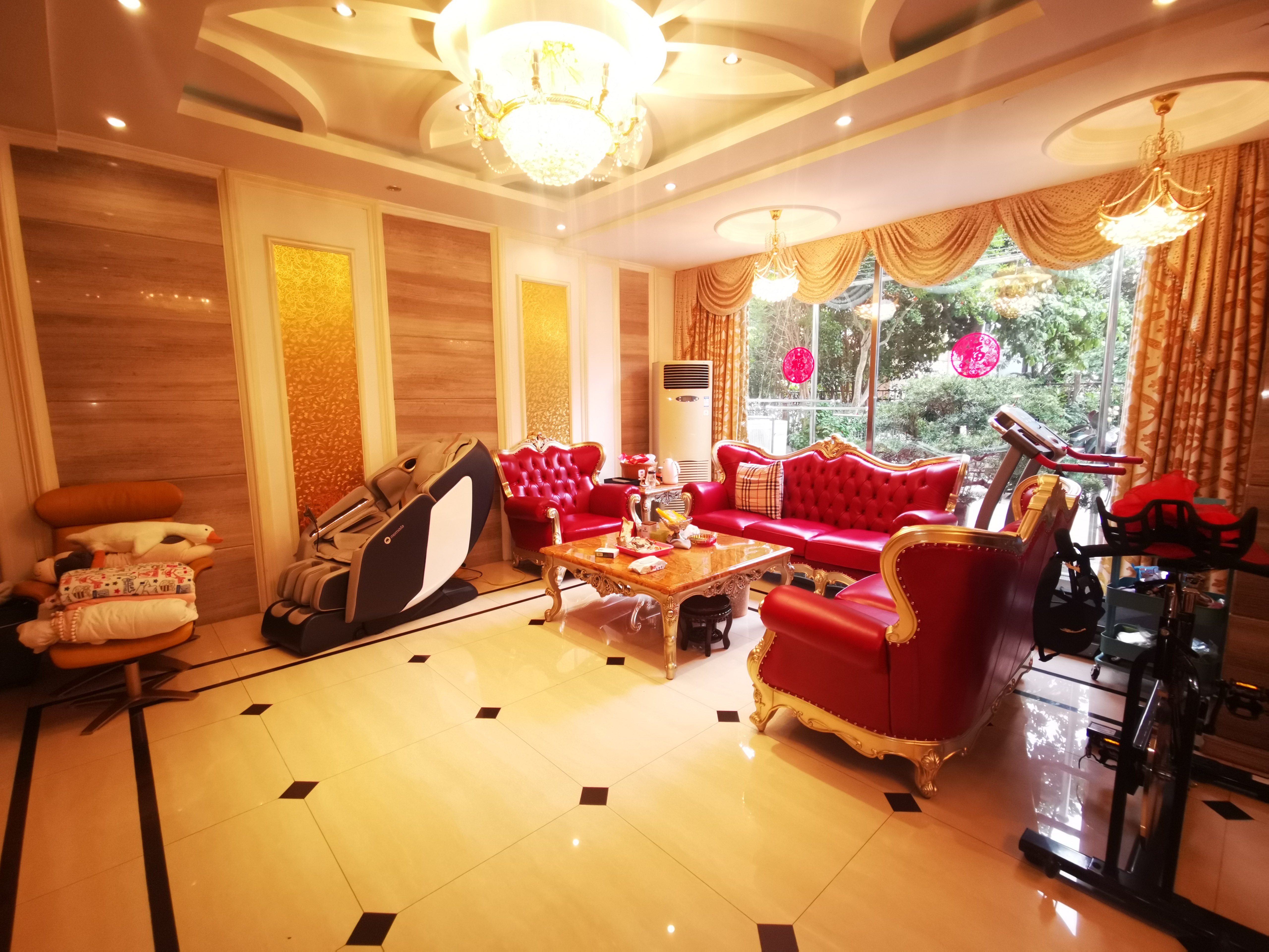 金沙阳光府邸 6室3厅3卫 256m&sup2;
