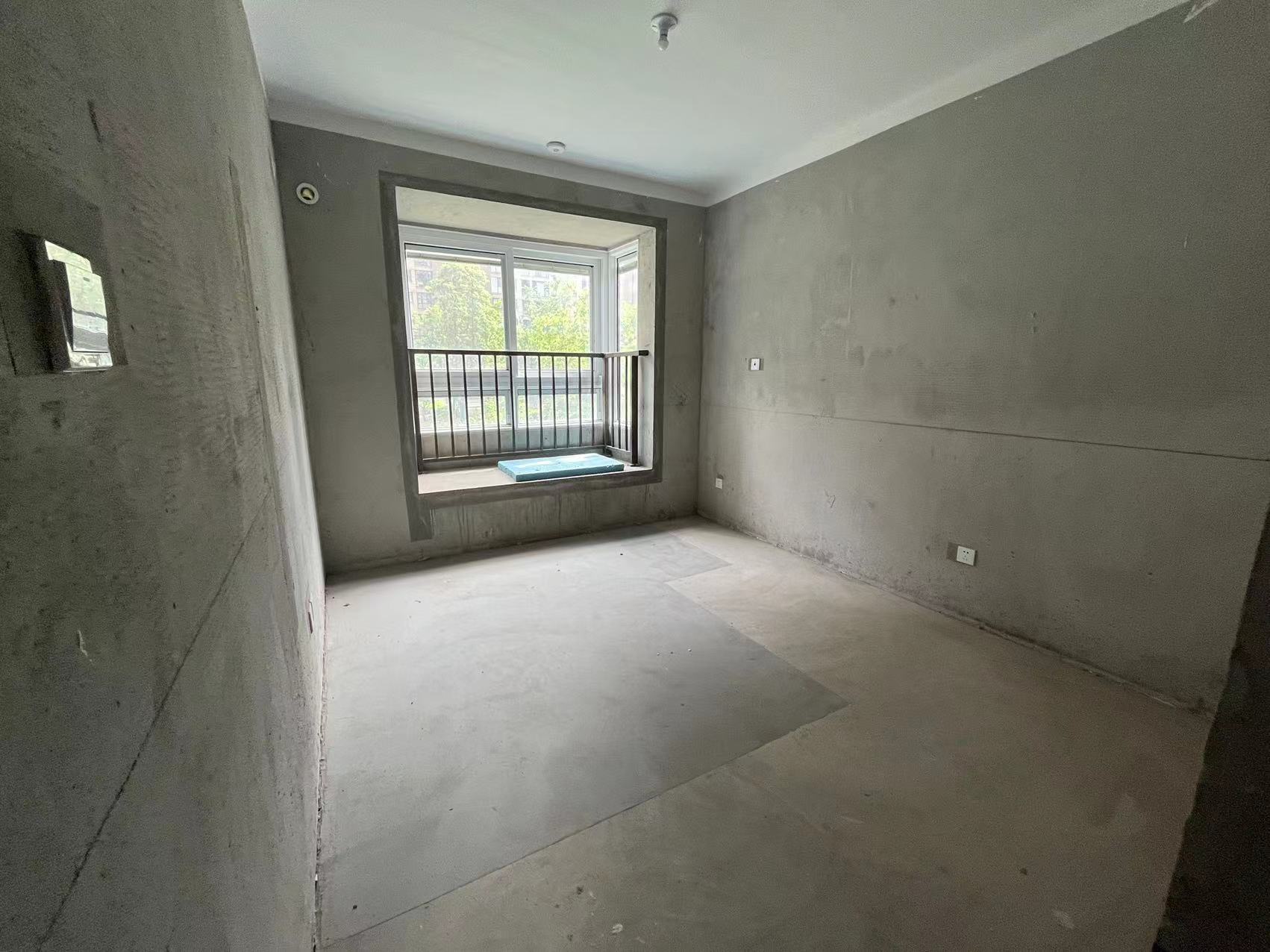 佳源都市 3室2厅2卫 98m&sup2;