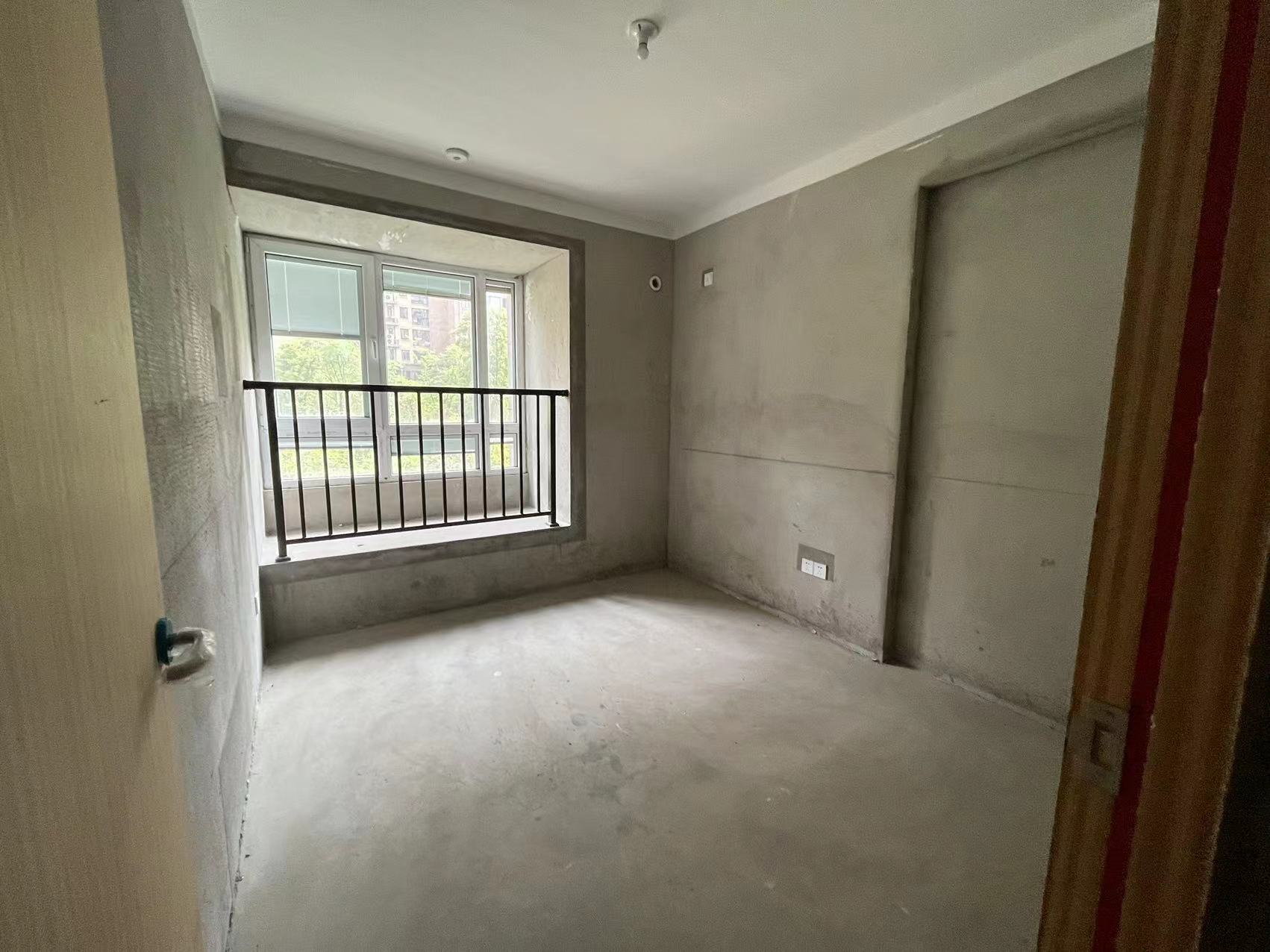 佳源都市 3室2厅2卫 98m&sup2;
