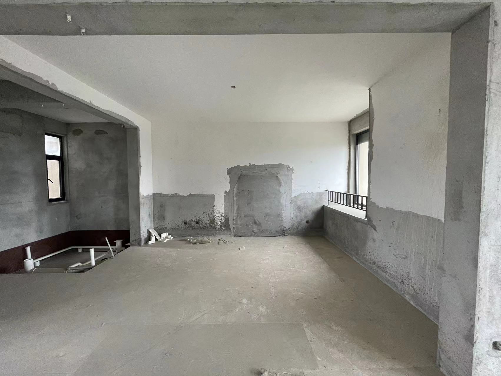 湖畔天下 3室2厅2卫 111.70m²