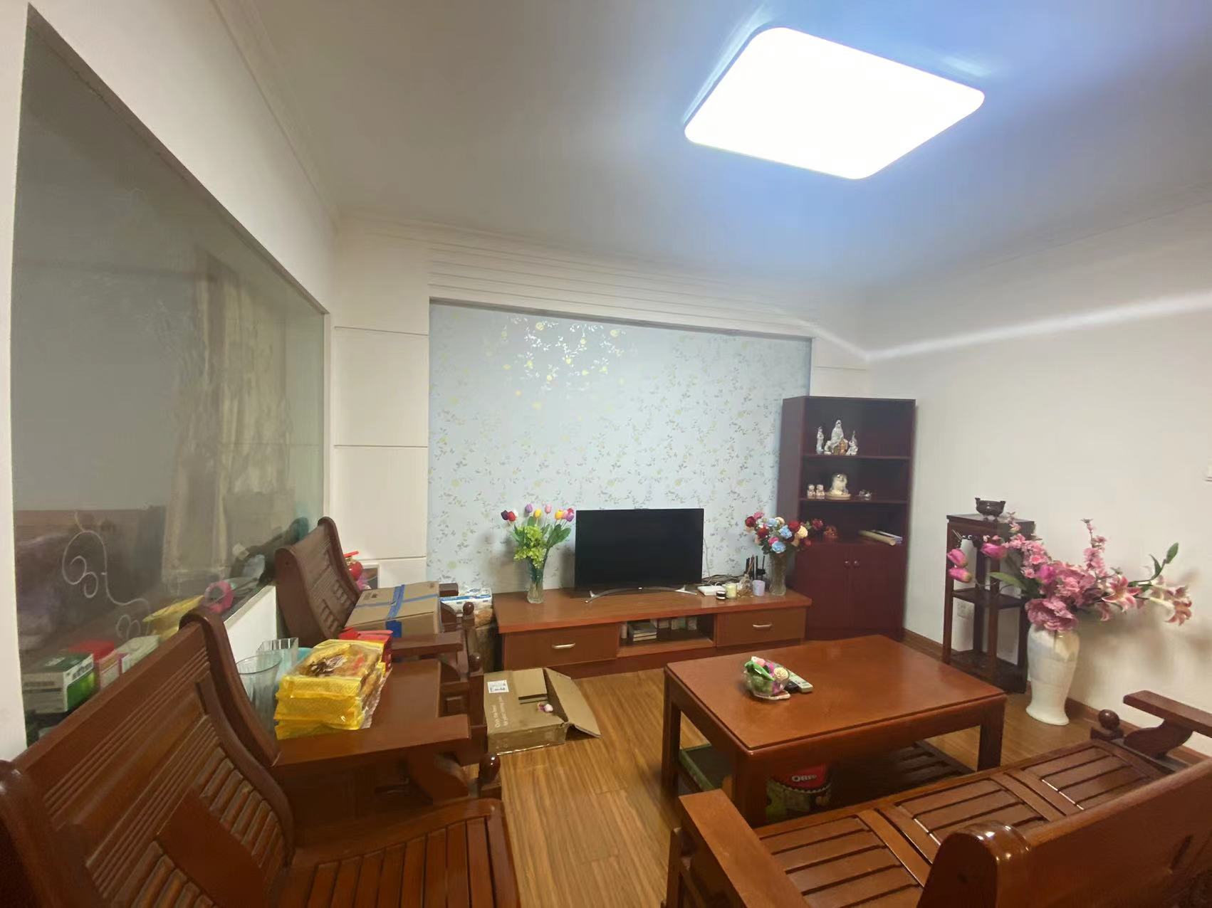 锦安花园一期 3室2厅1卫 110.69m²