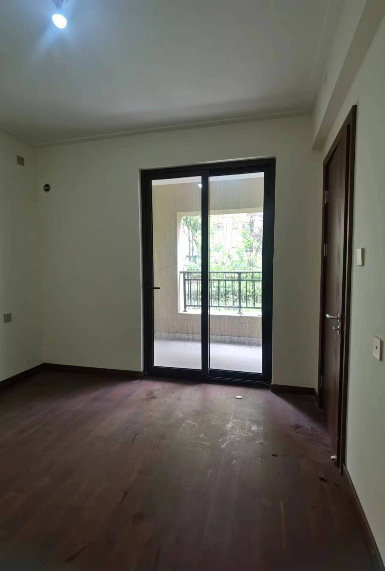 中南万科大都会 3室2厅2卫 127.35m&sup2;