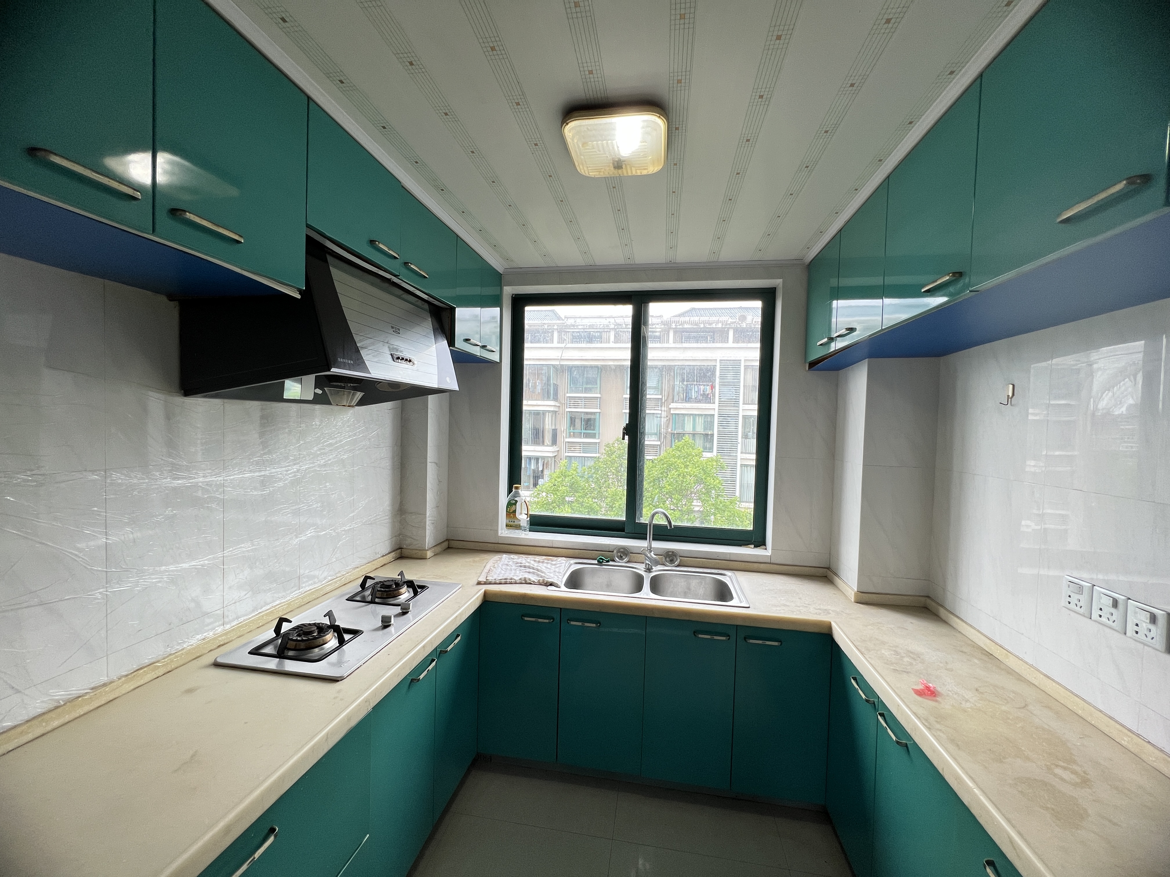 新城小区 2室2厅1卫 81.52m&sup2;