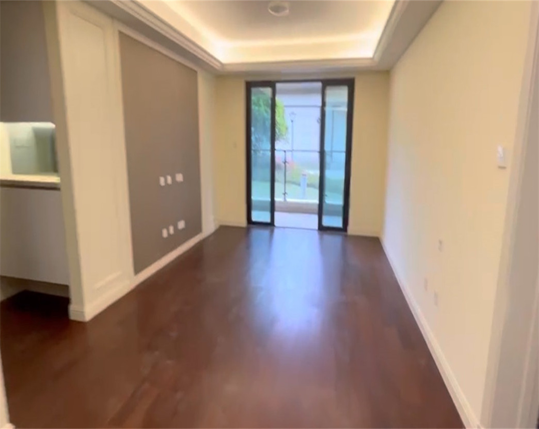 红星天铂 3室2厅2卫 113m&sup2;
