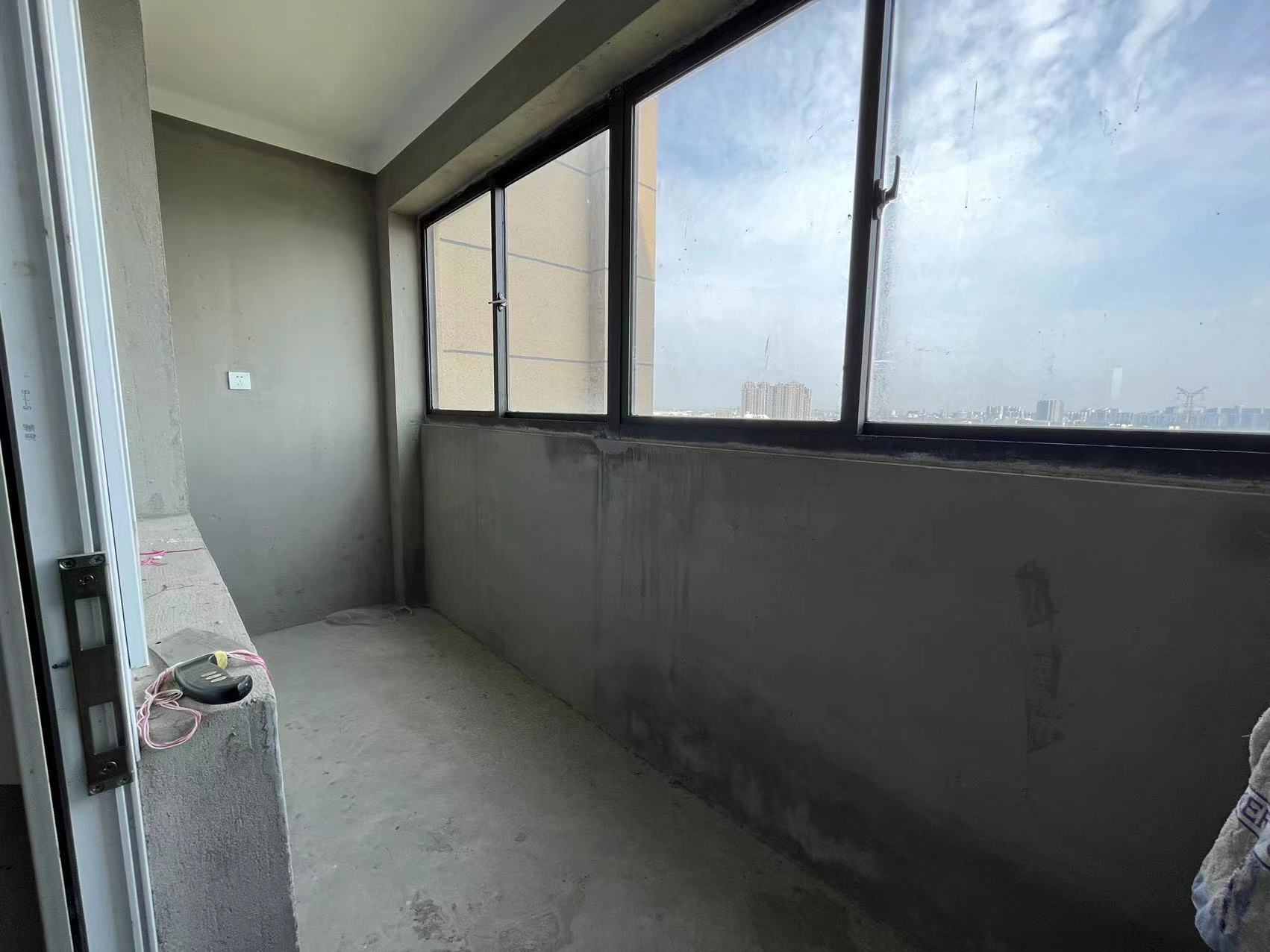 外滩花苑 3室1厅1卫 125.00m&sup2;