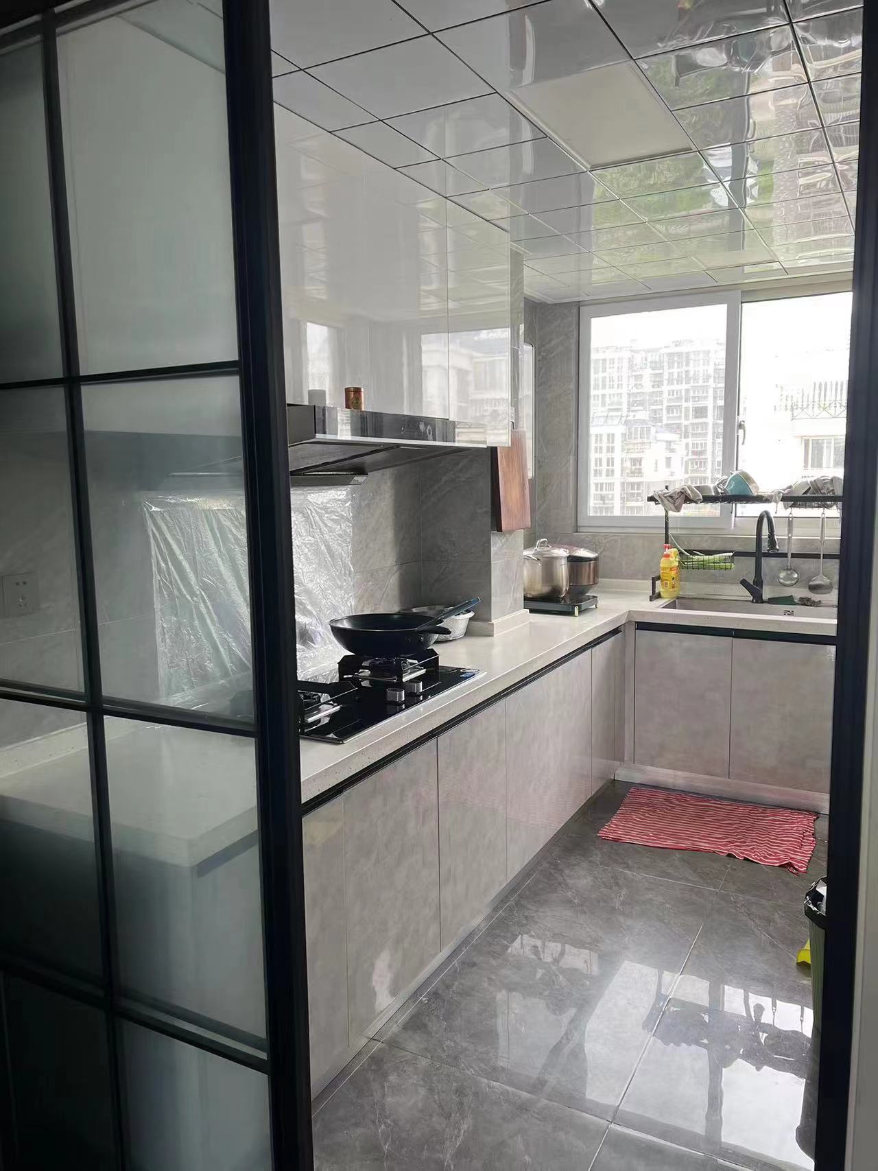 新华北苑 4室2厅2卫 147.00m&sup2;