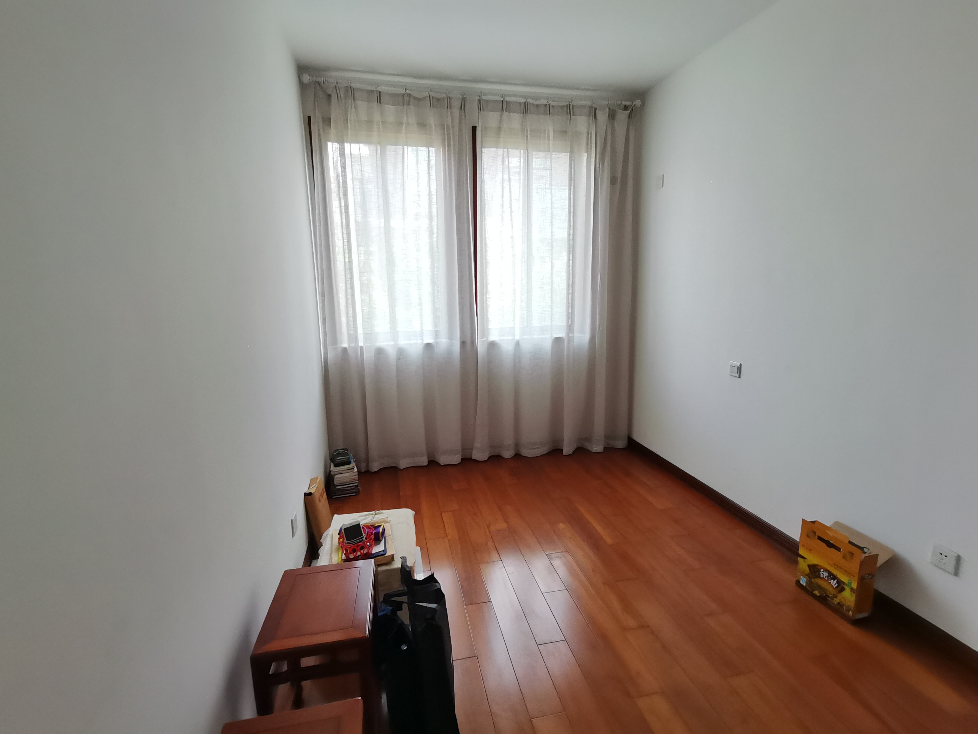 华德大唐花苑 5室2厅3卫 363m&sup2;