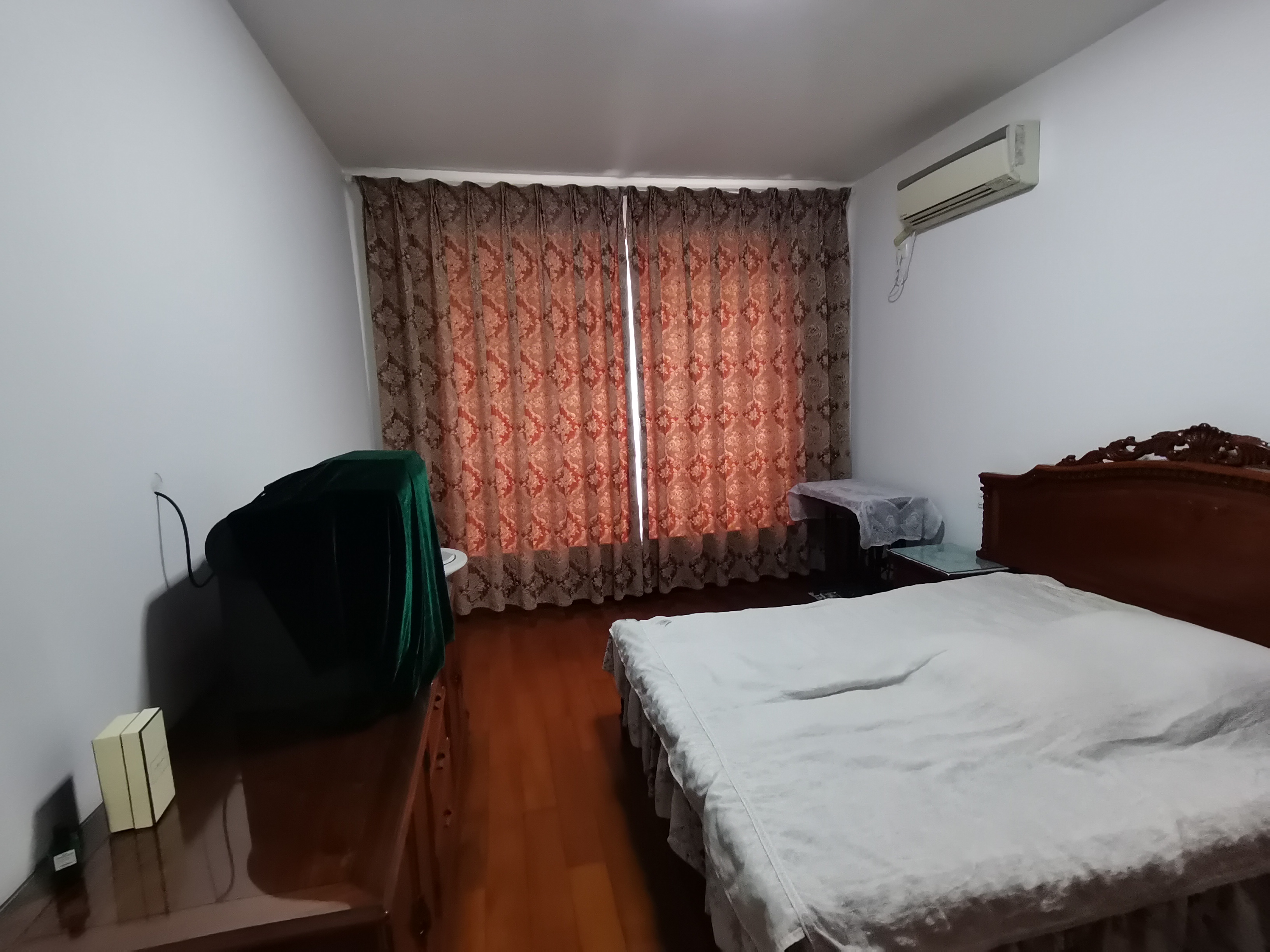 华德大唐花苑 5室2厅3卫 363m&sup2;