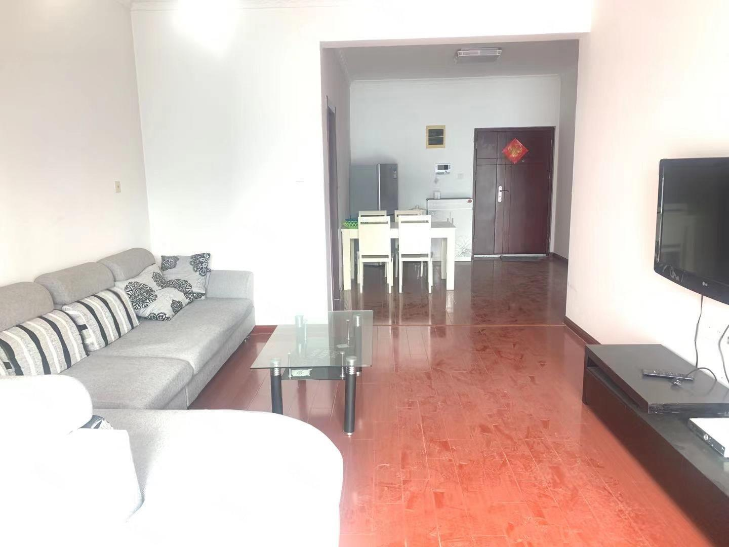 中南世纪城北区 2室2厅1卫 105m&sup2;