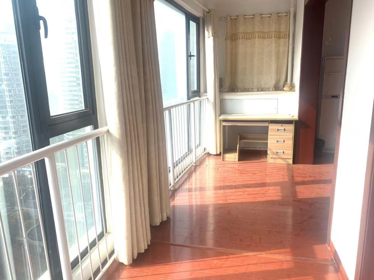 中南世纪城北区 2室2厅1卫 105m&sup2;