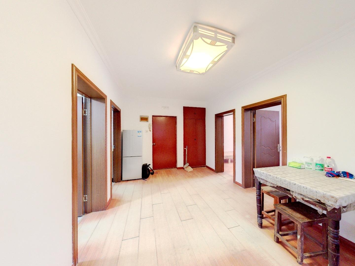 文峰新村 3室1厅1卫 80.00m&sup2;
