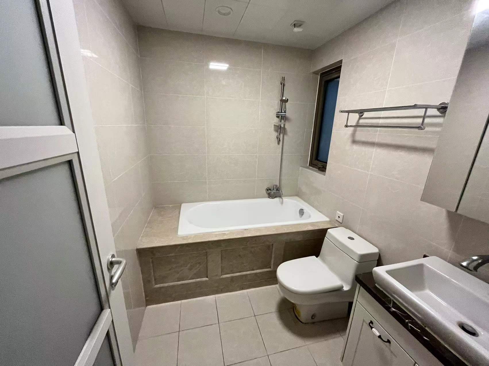 公馆1895 3室2厅2卫 117.38m²