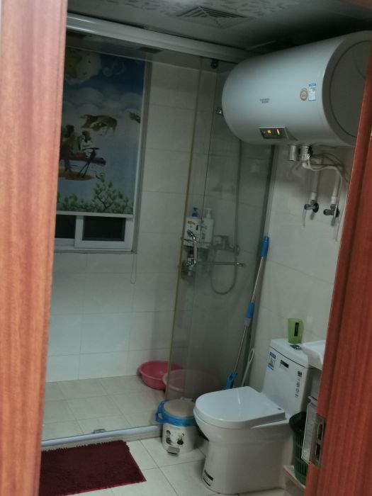 宝隆花园 3室2厅2卫 69m&sup2;